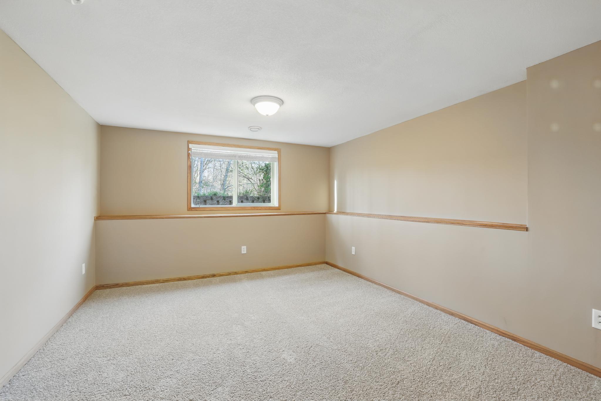 1191 Sterling Circle N