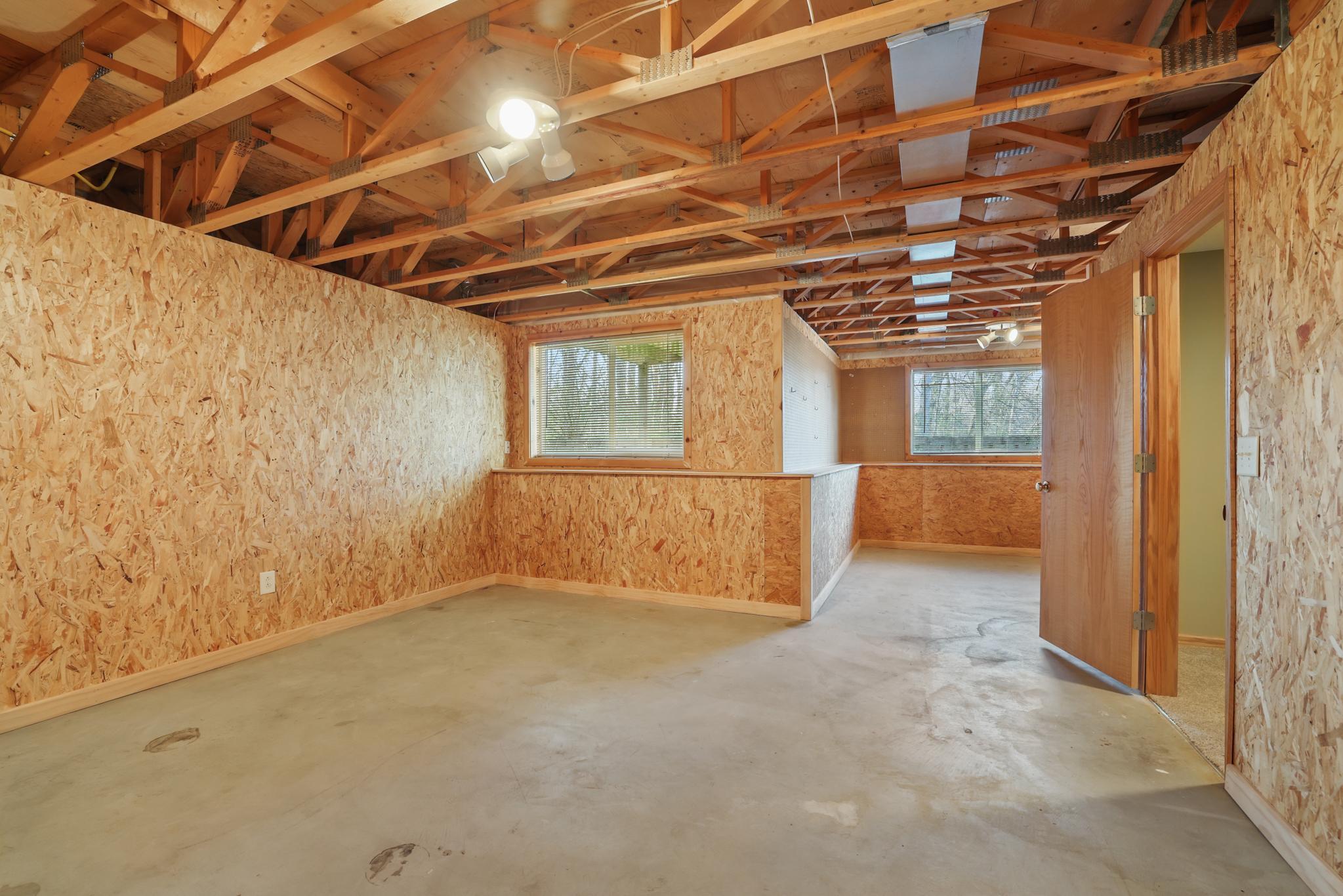 1191 Sterling Circle N