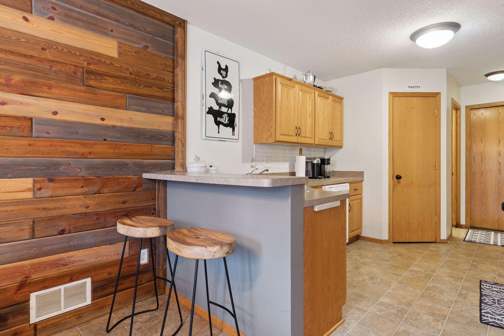 12141 Zealand Avenue N