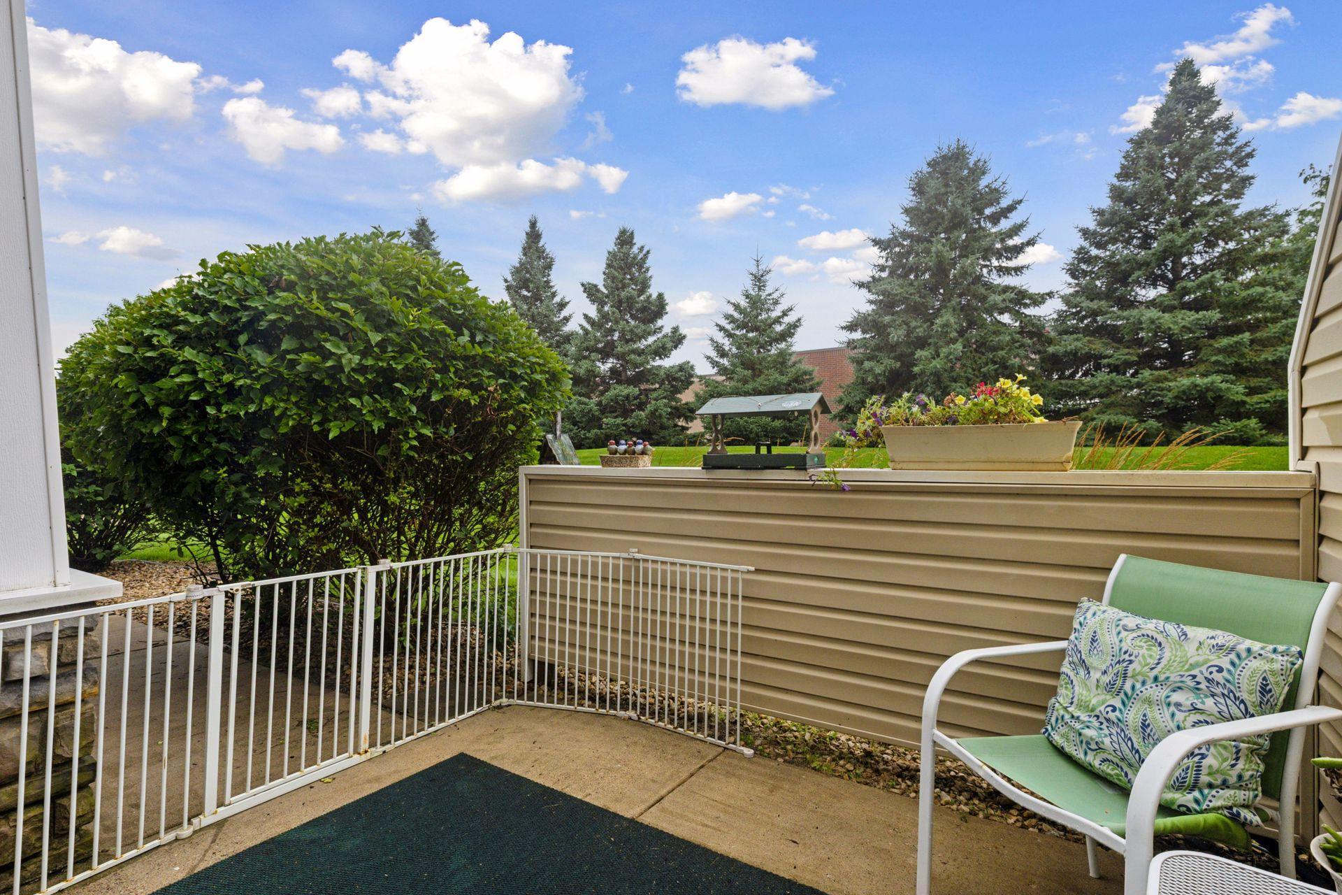 12141 Zealand Avenue N