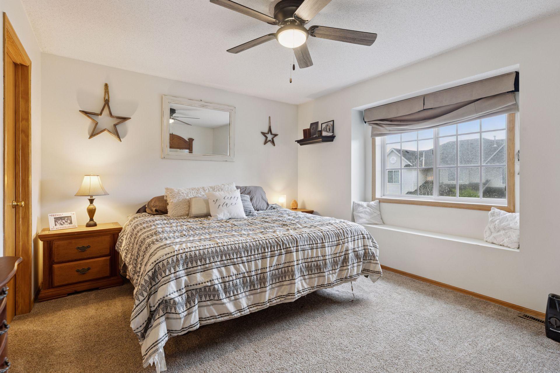 12141 Zealand Avenue N