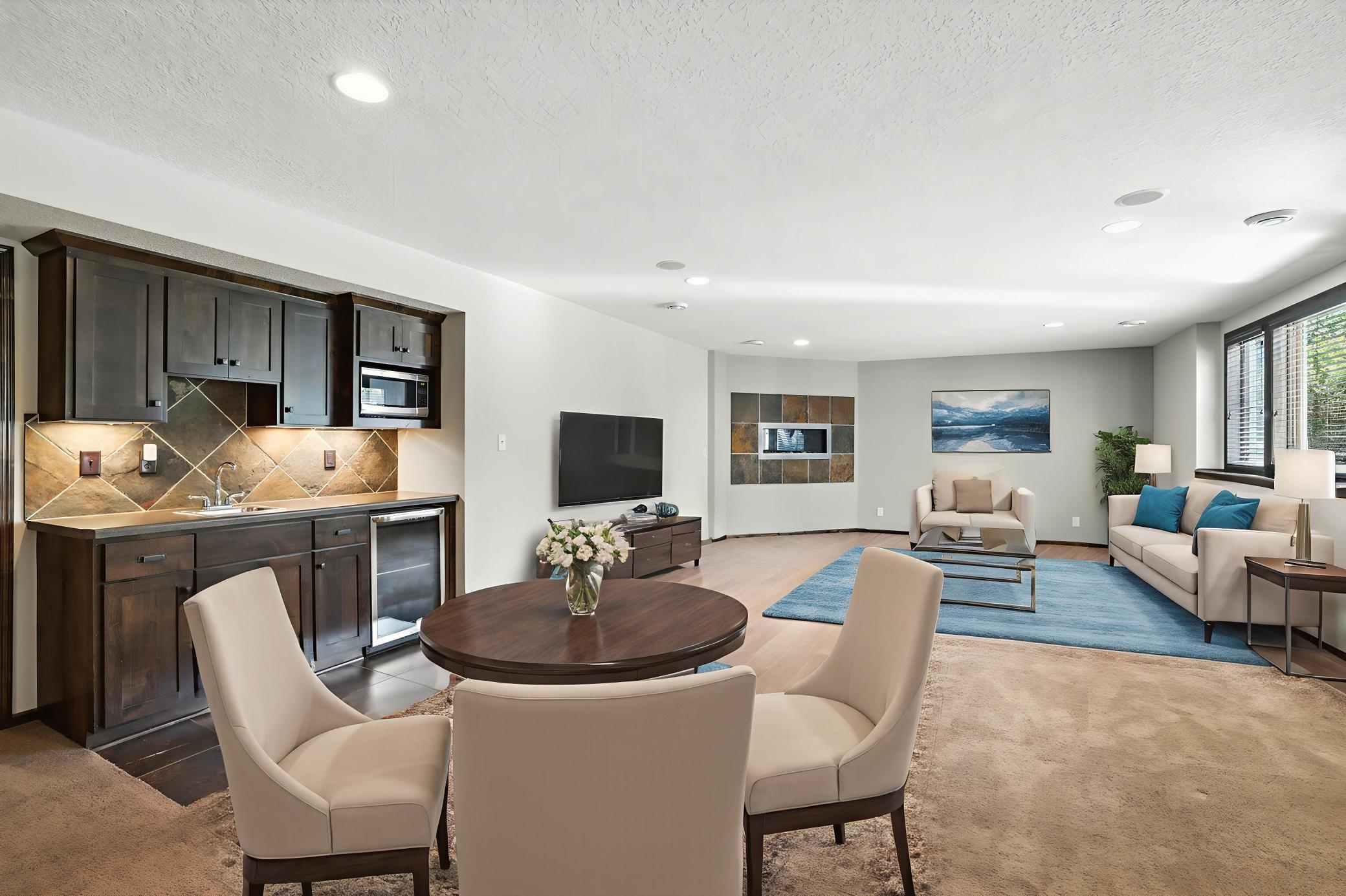 11568 Ivywood Bay