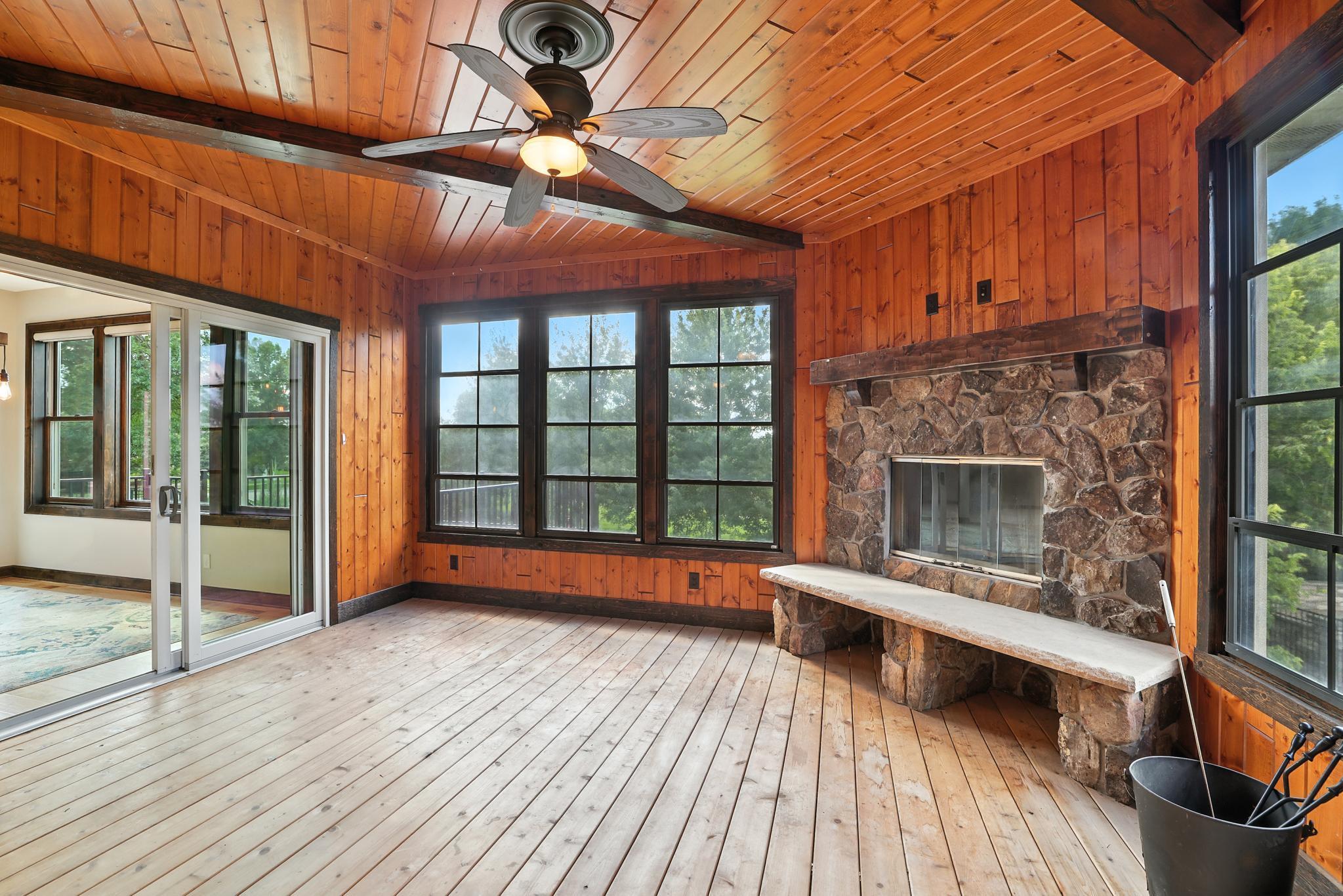 11568 Ivywood Bay