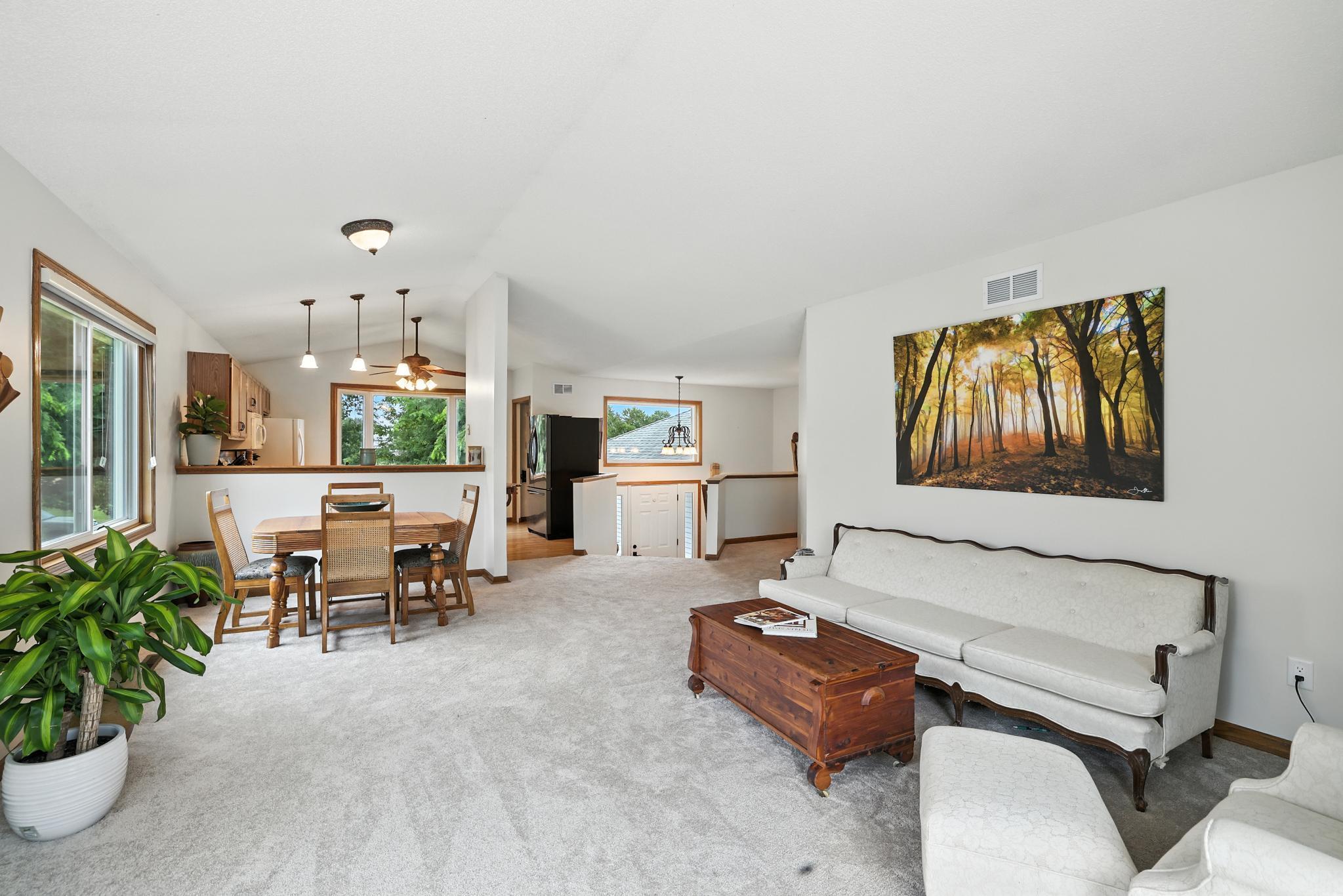 15913 Garrett Drive