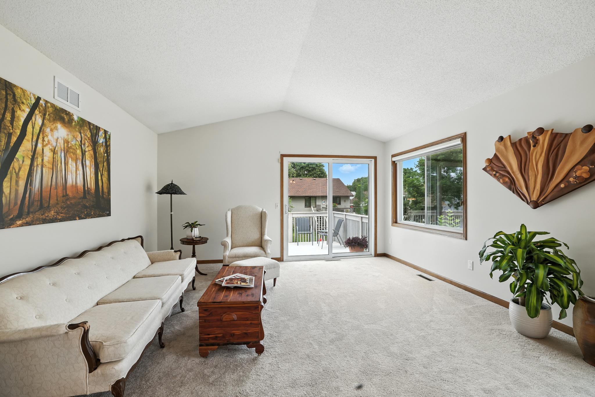 15913 Garrett Drive