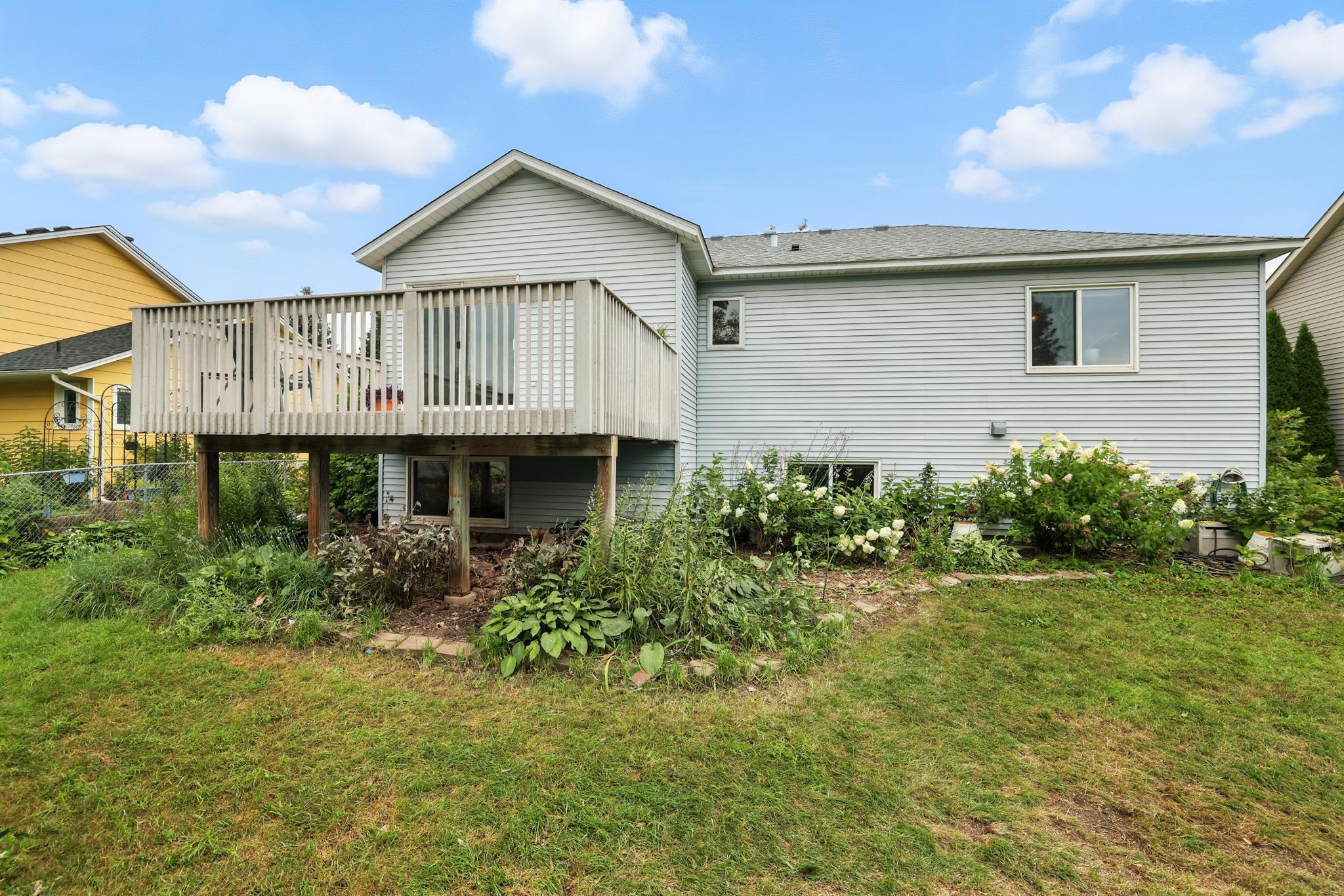 15913 Garrett Drive