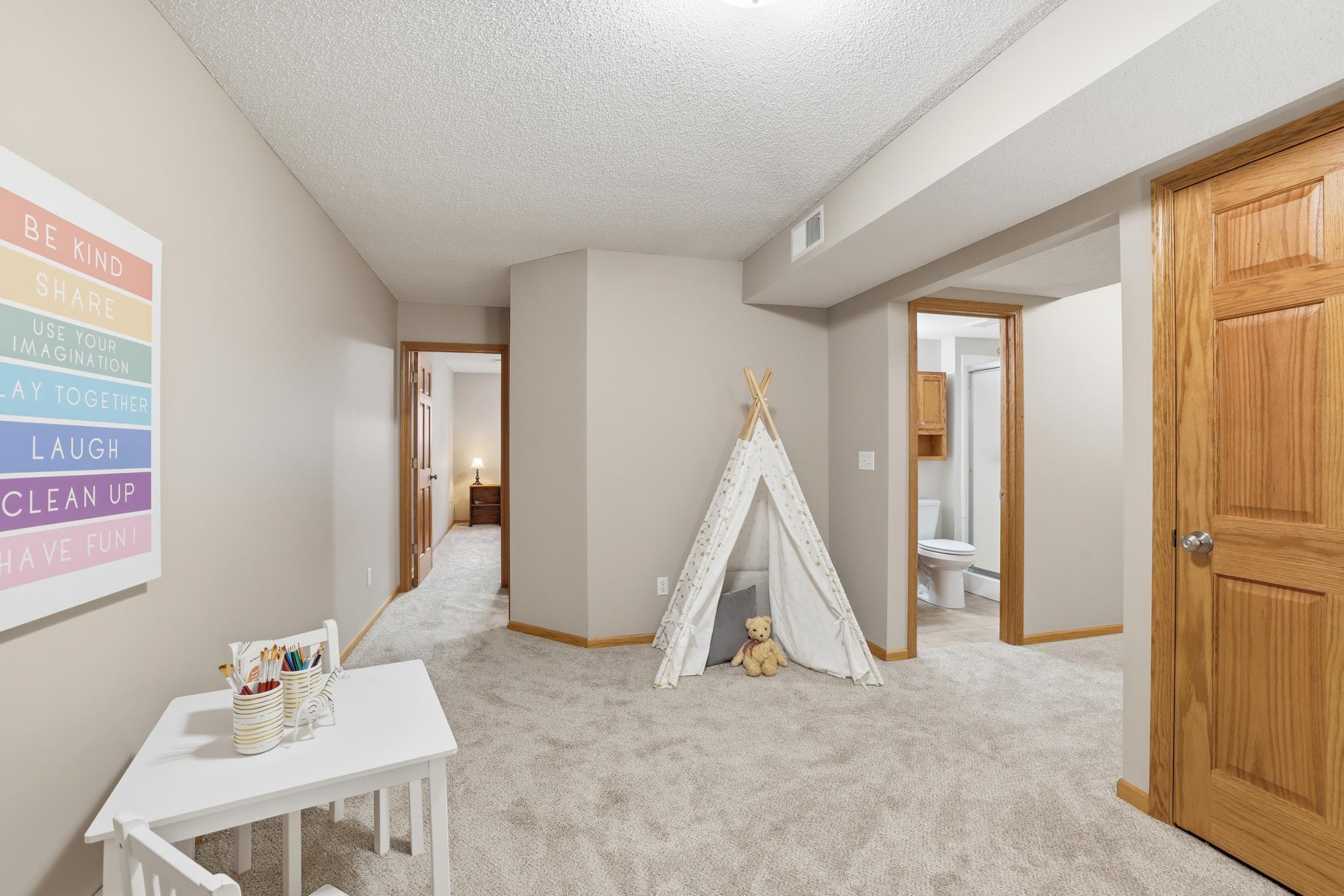 3442 Commonwealth Avenue