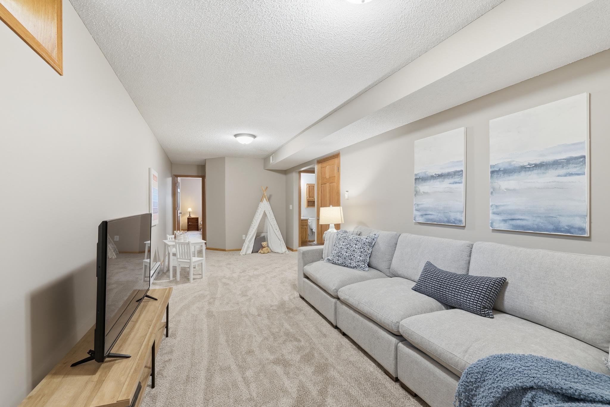 3442 Commonwealth Avenue