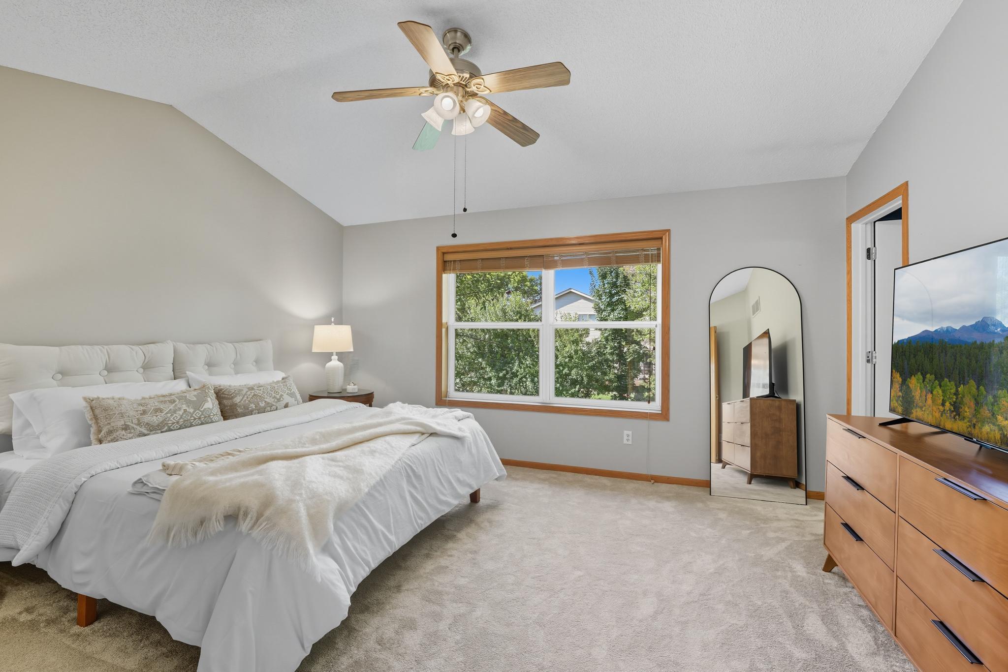 1076 Bonnieview Circle