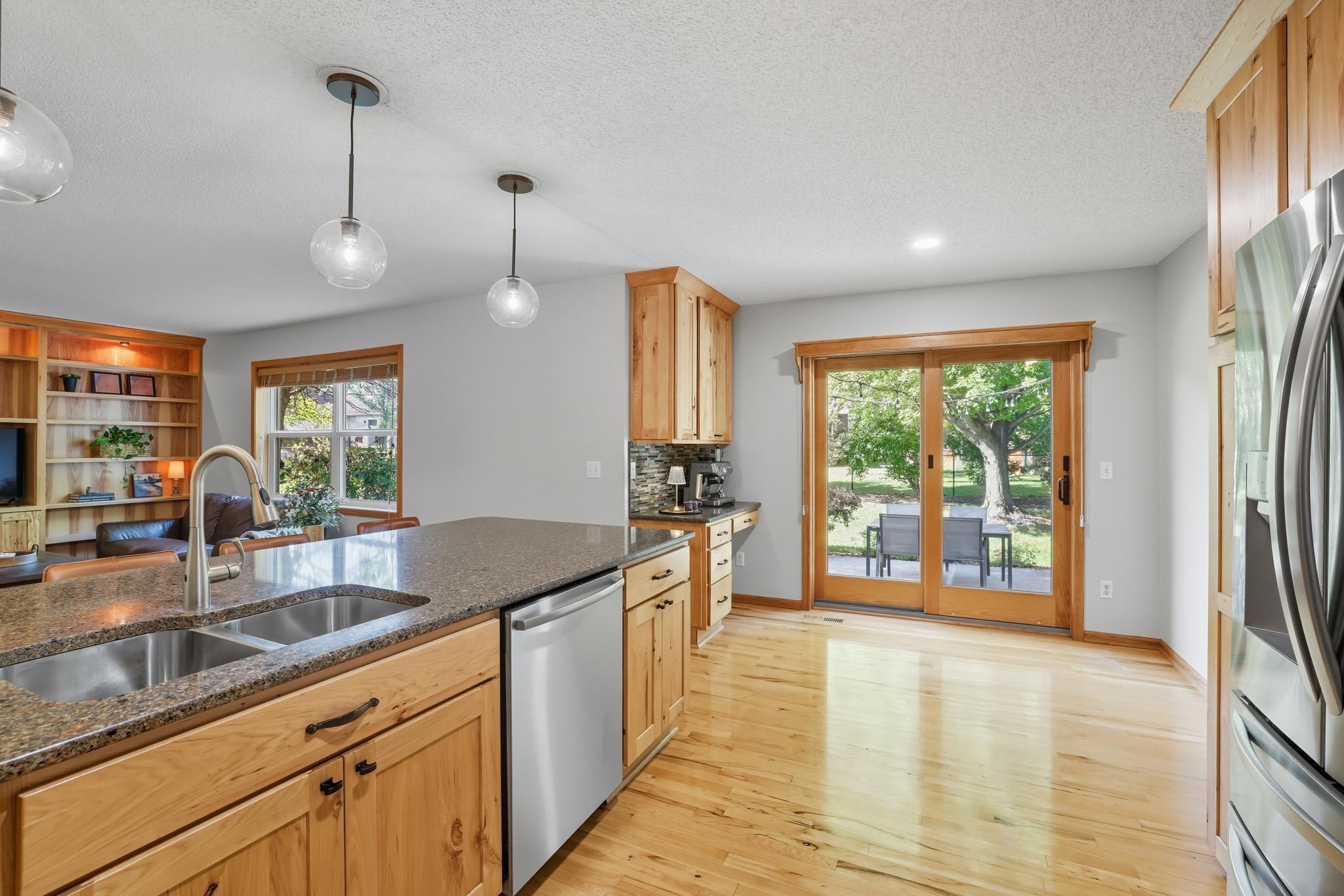 1076 Bonnieview Circle