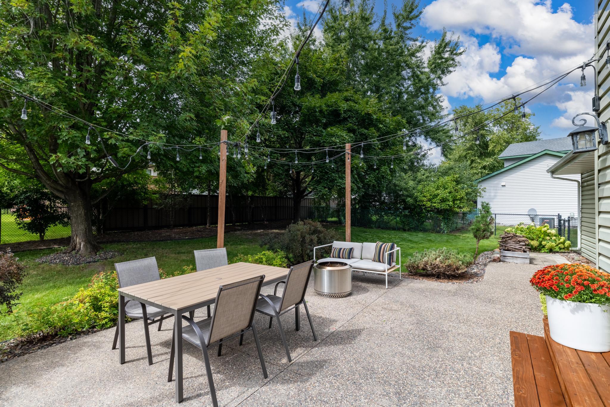 1076 Bonnieview Circle