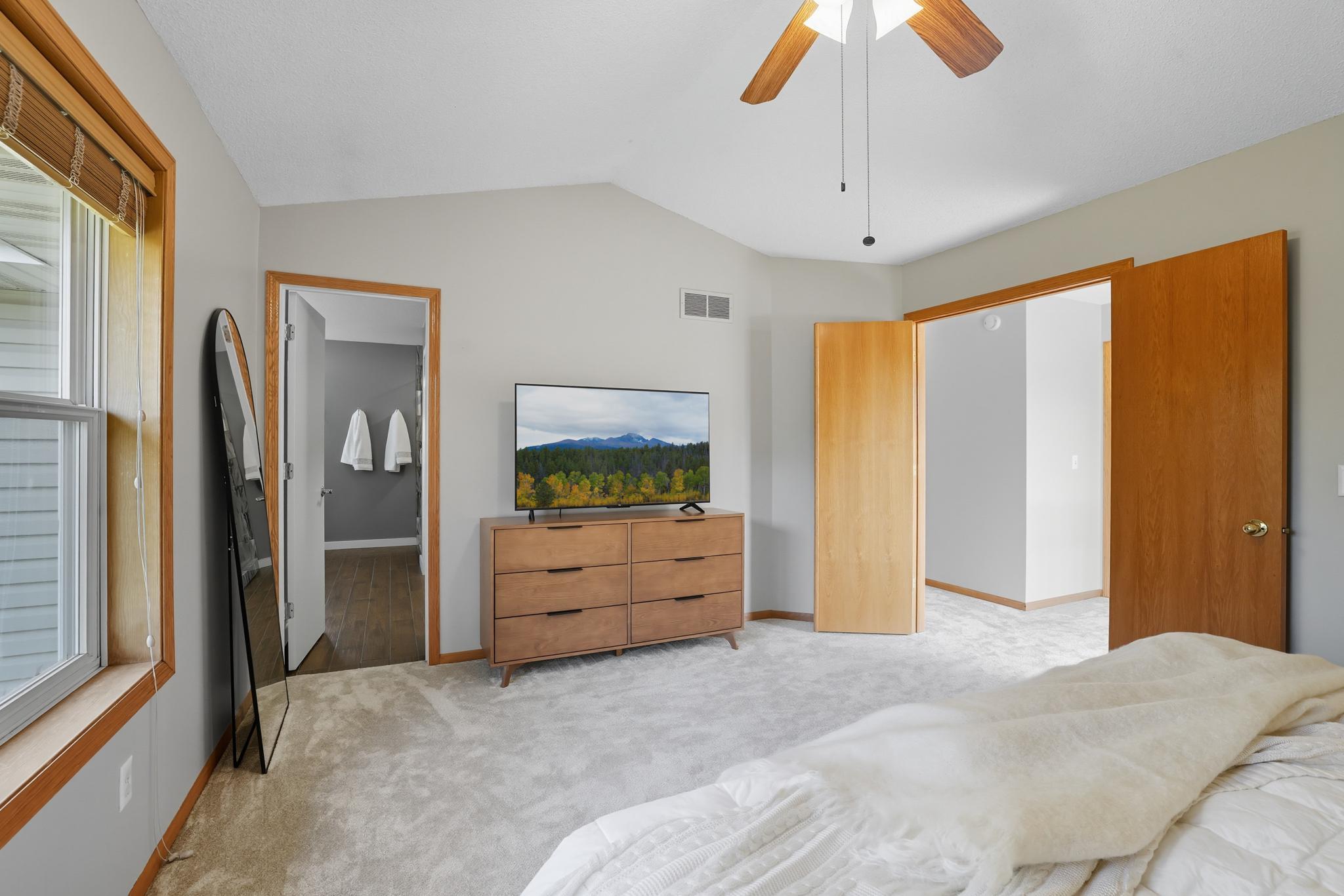 1076 Bonnieview Circle