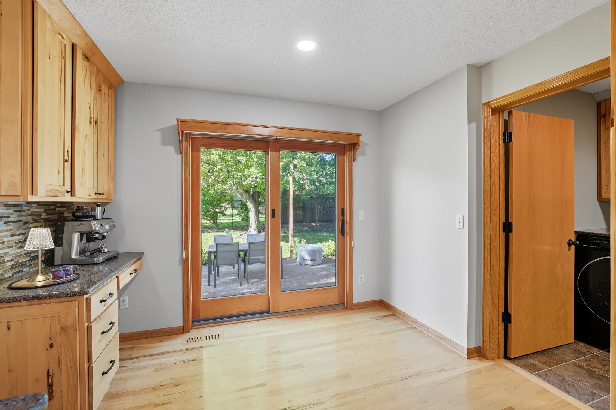 1076 Bonnieview Circle