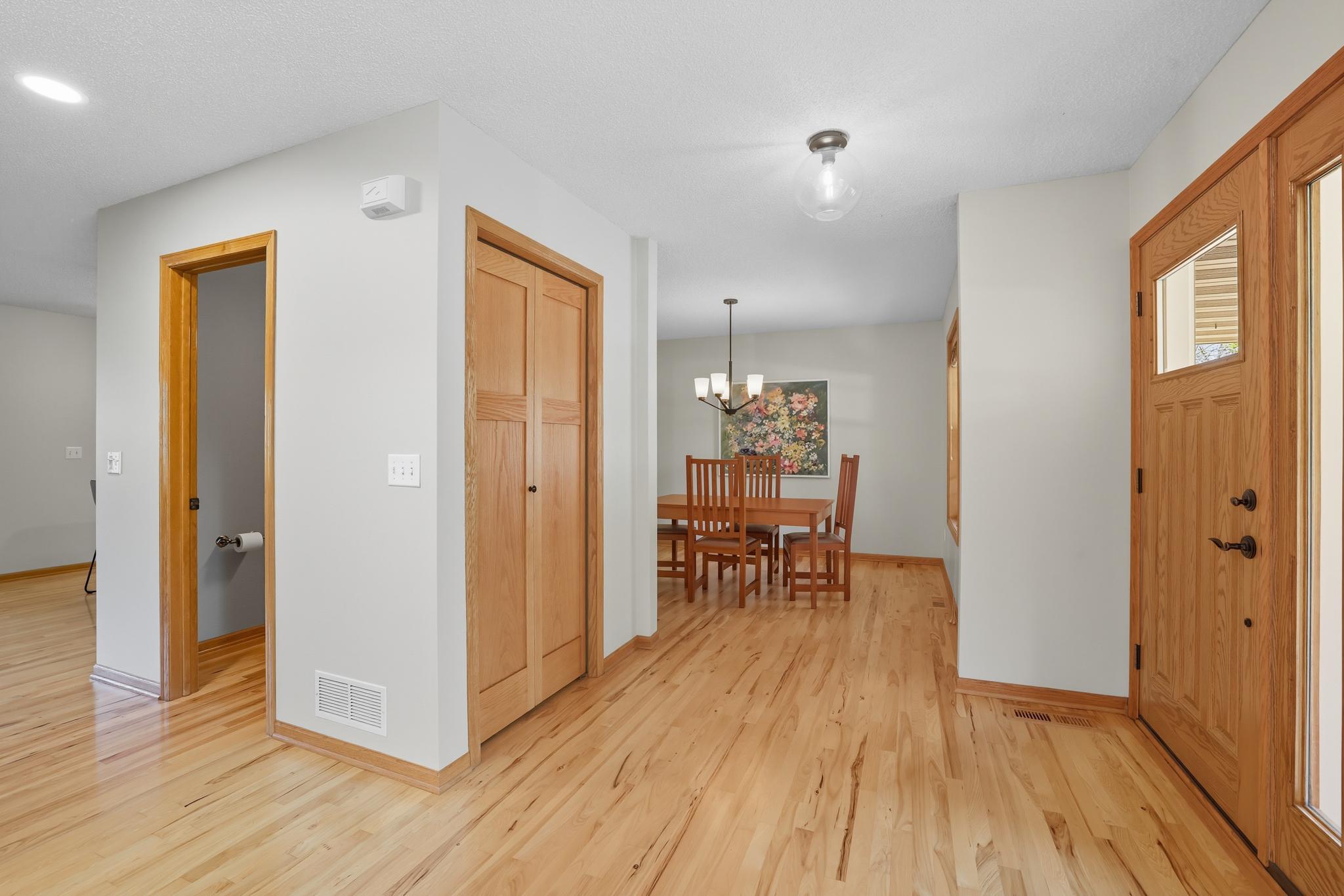 1076 Bonnieview Circle