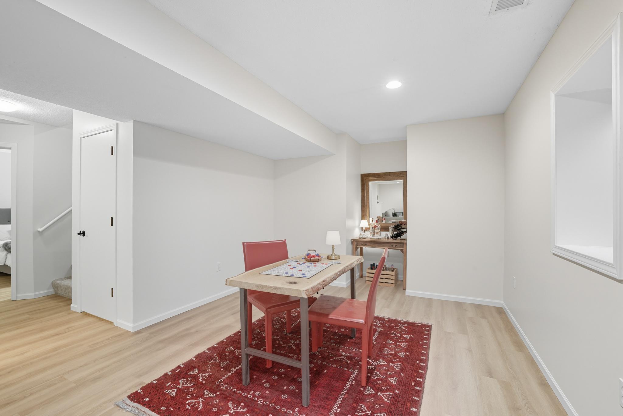 1076 Bonnieview Circle