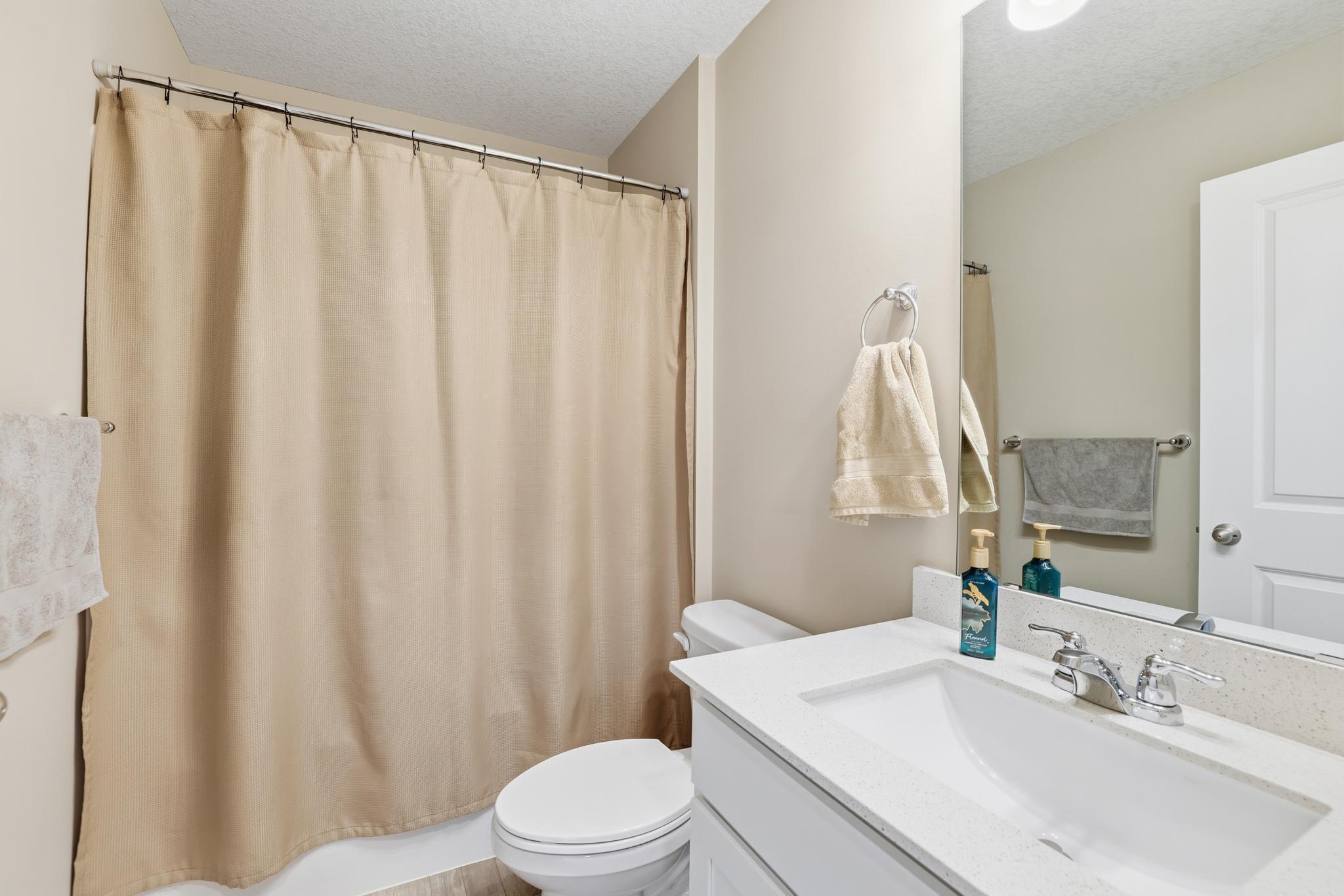 16109 Fairoaks Avenue N