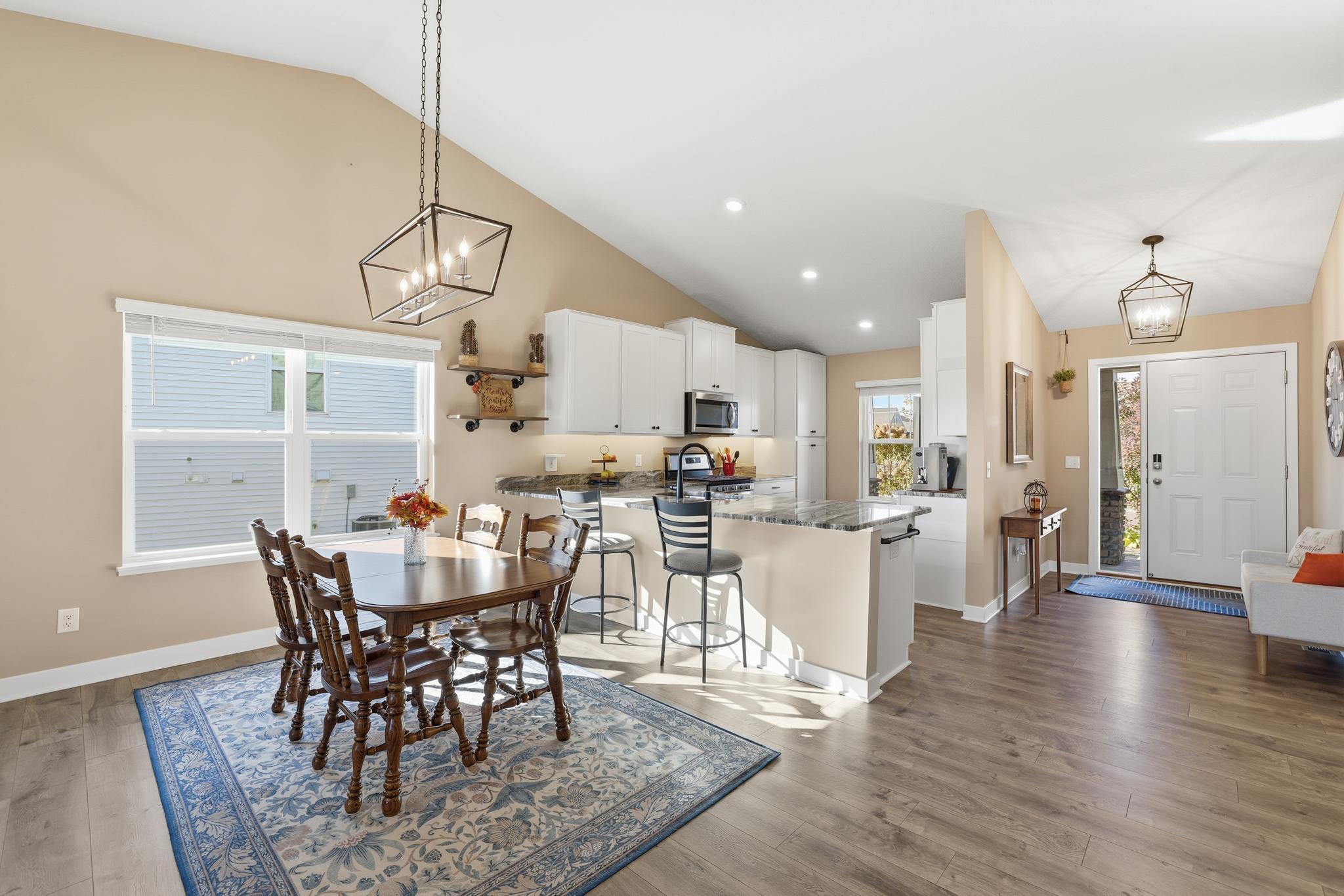 16109 Fairoaks Avenue N