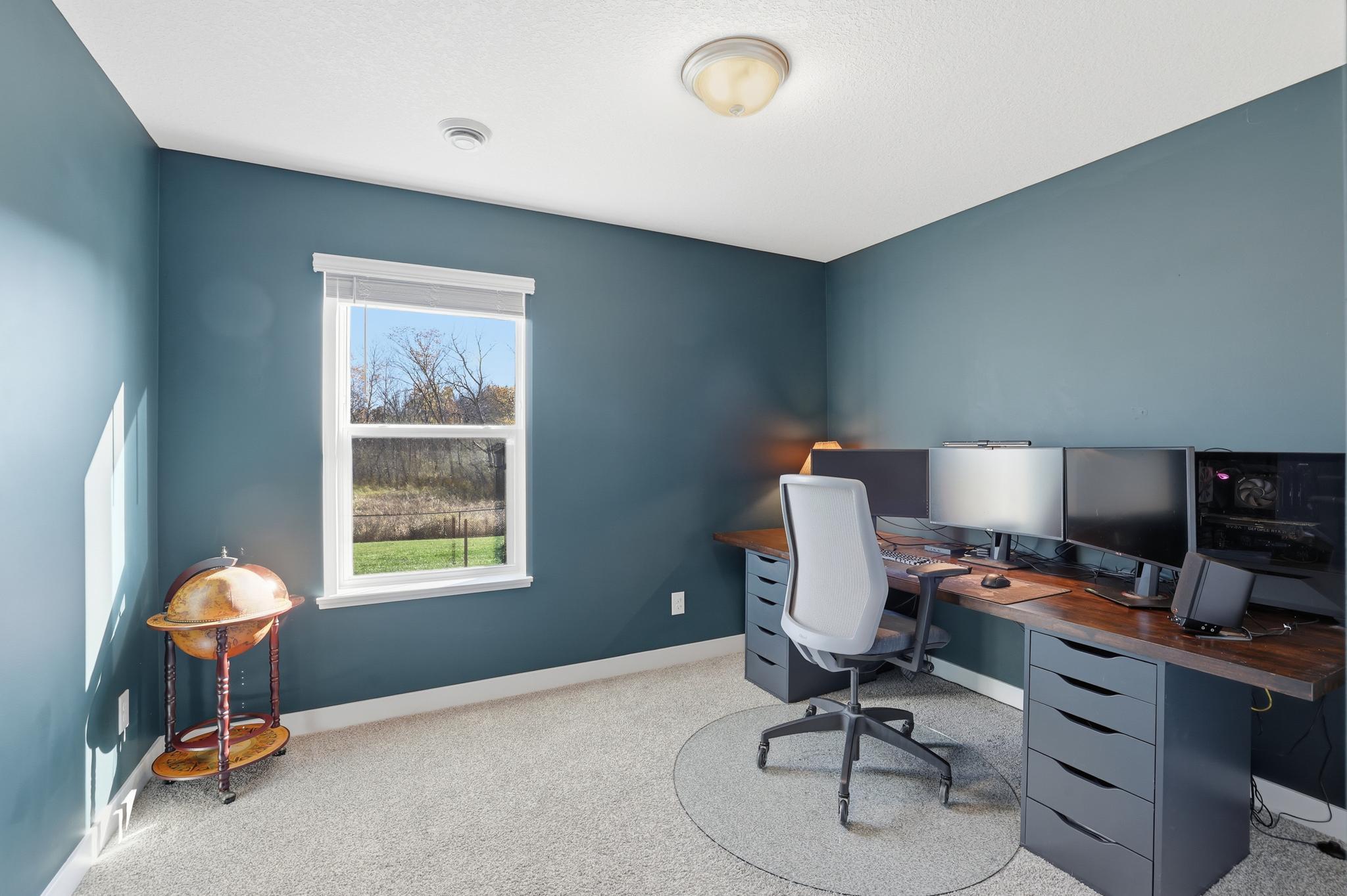 16109 Fairoaks Avenue N