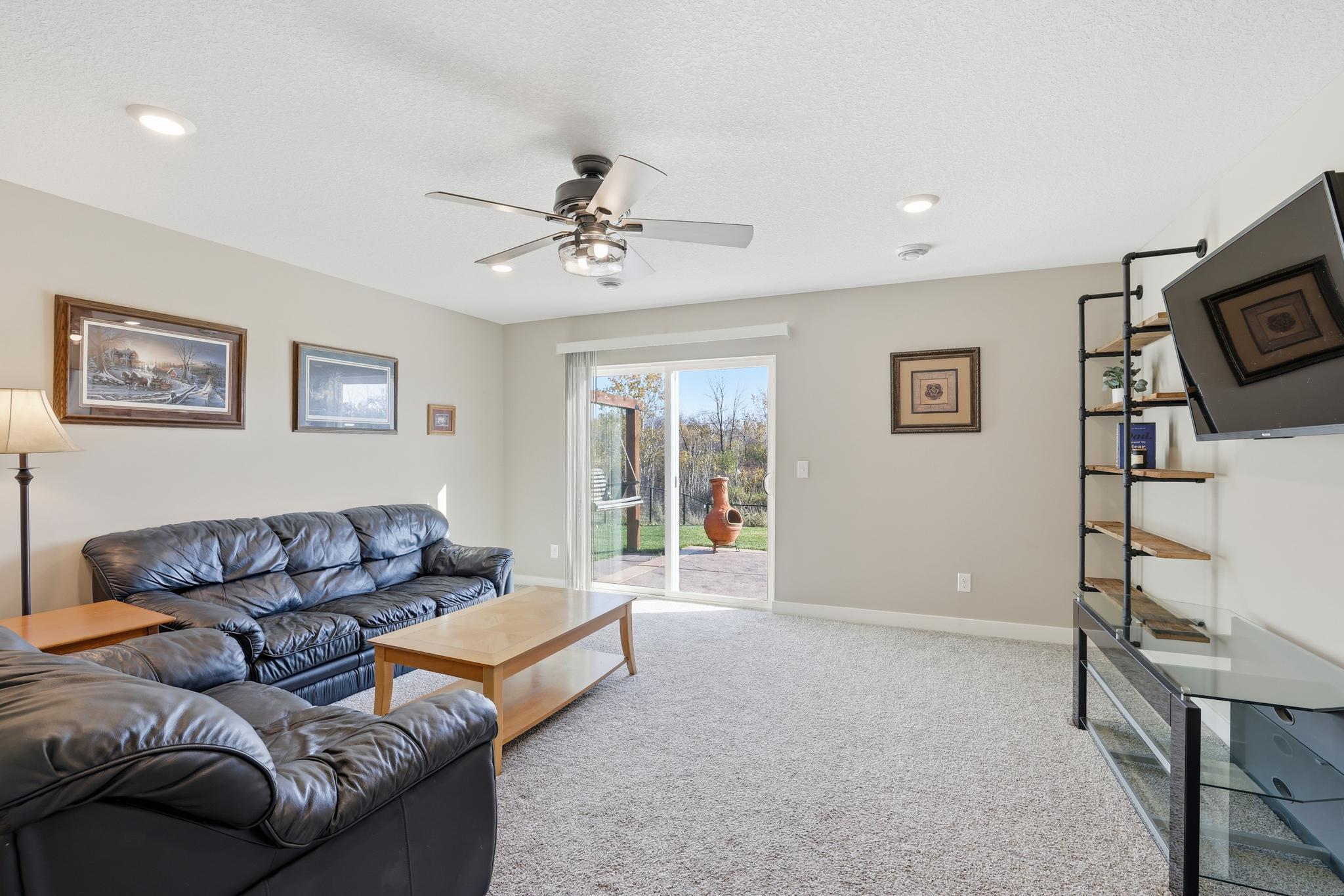 16109 Fairoaks Avenue N