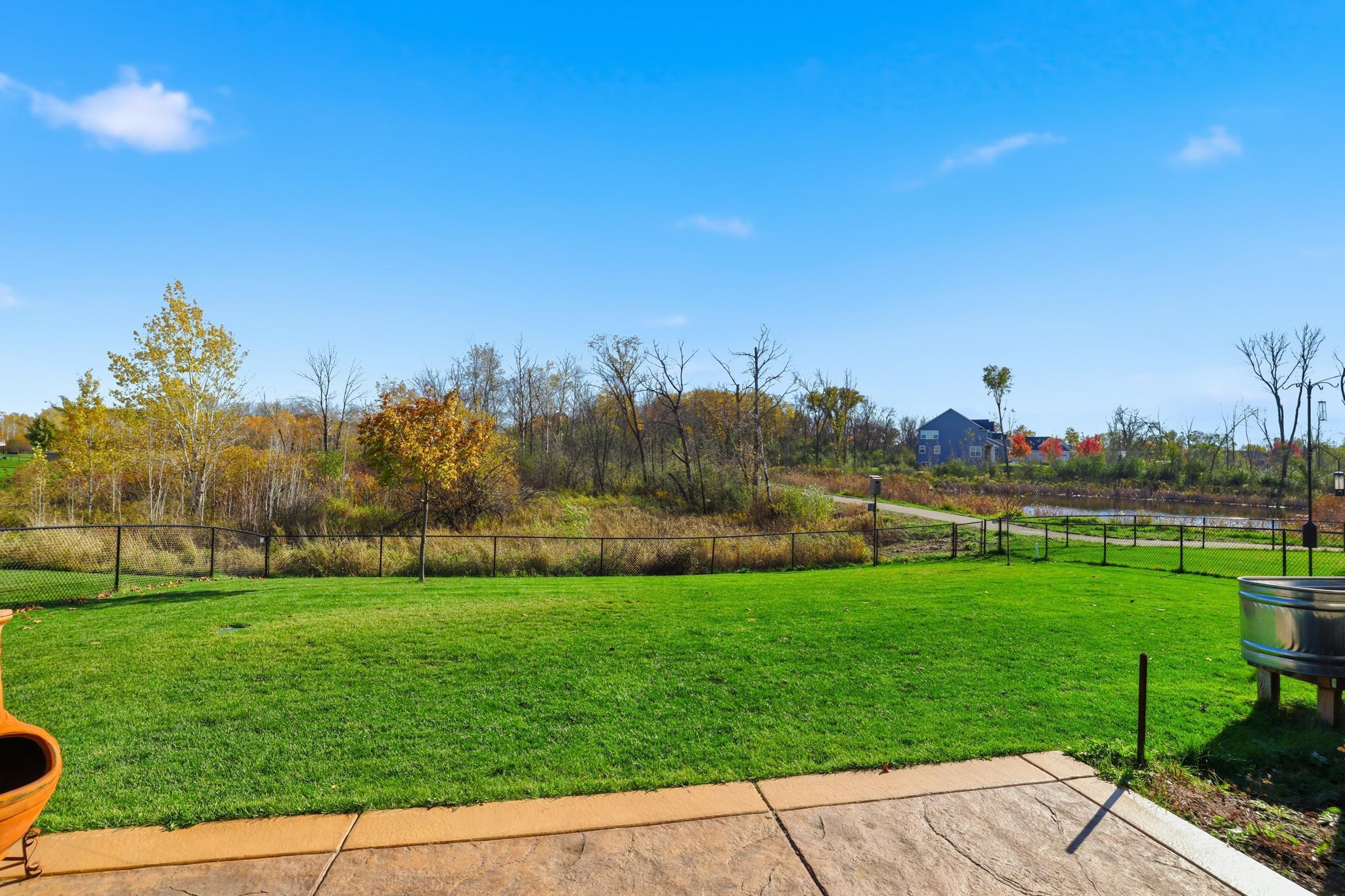 16109 Fairoaks Avenue N