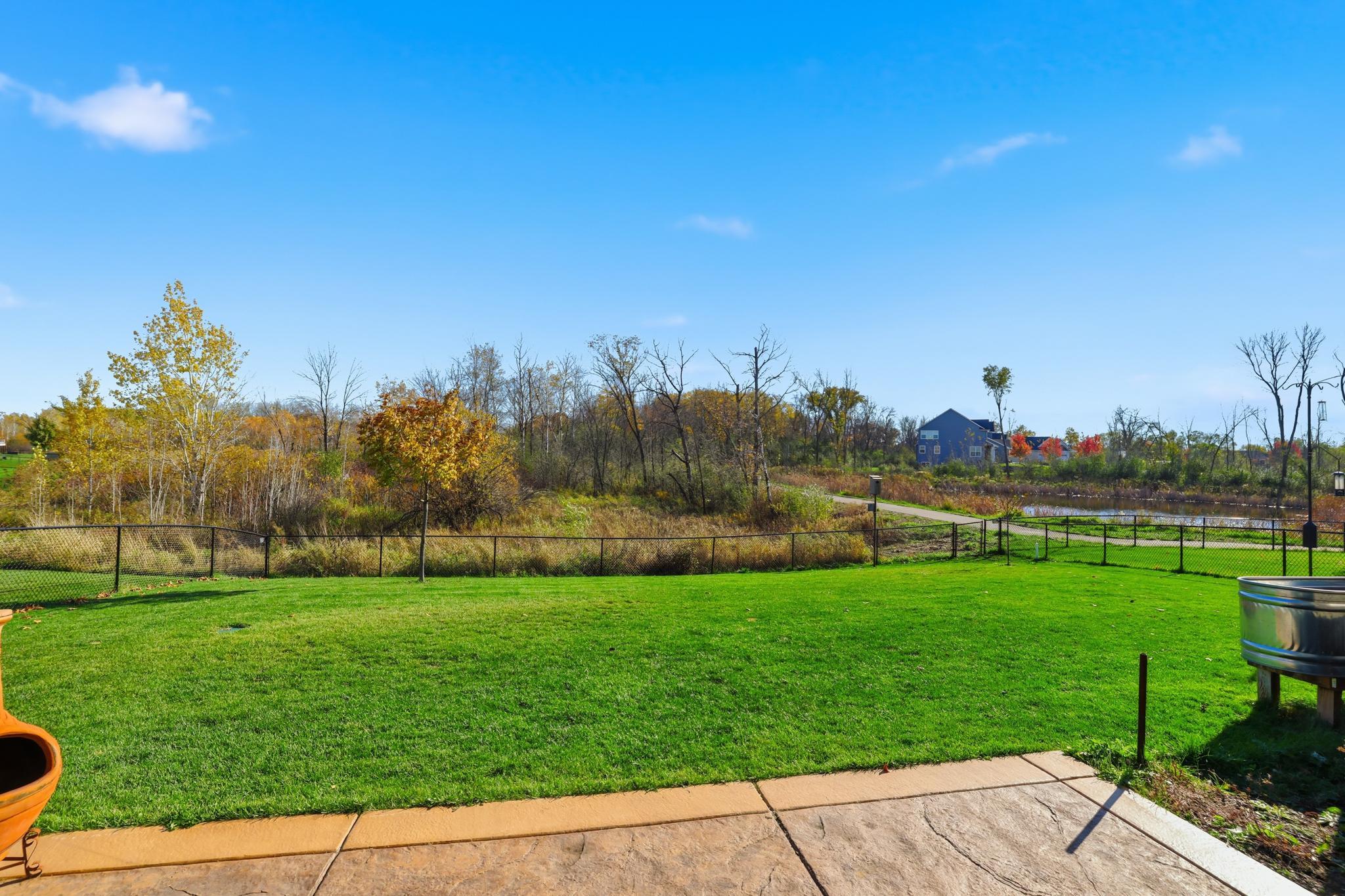 16109 Fairoaks Avenue N