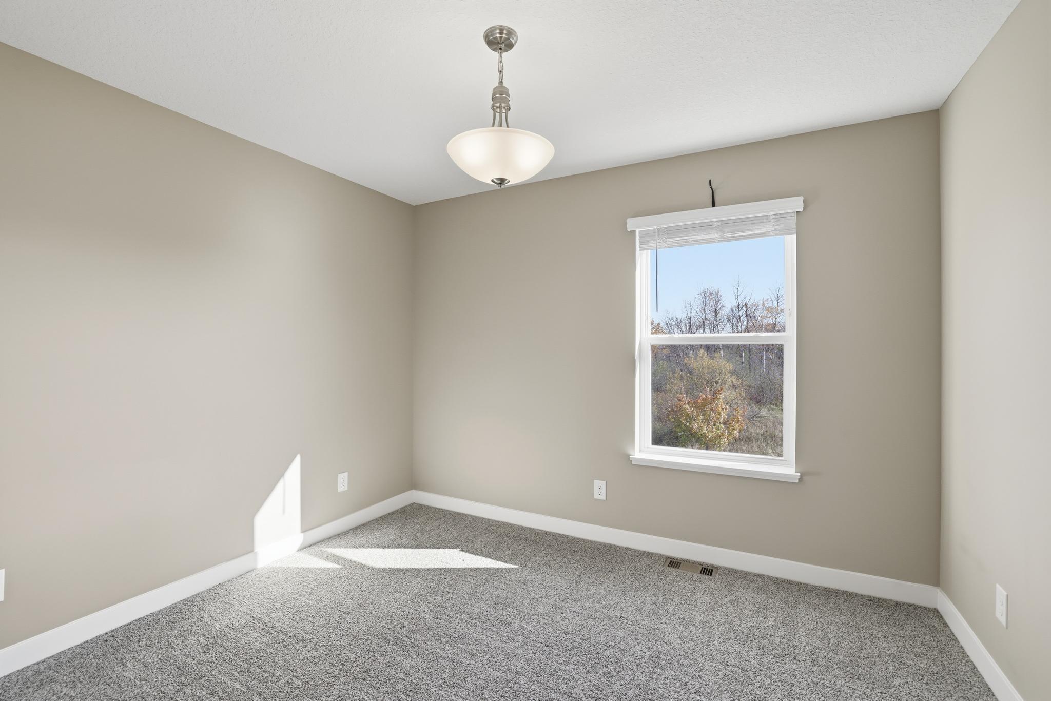 16109 Fairoaks Avenue N