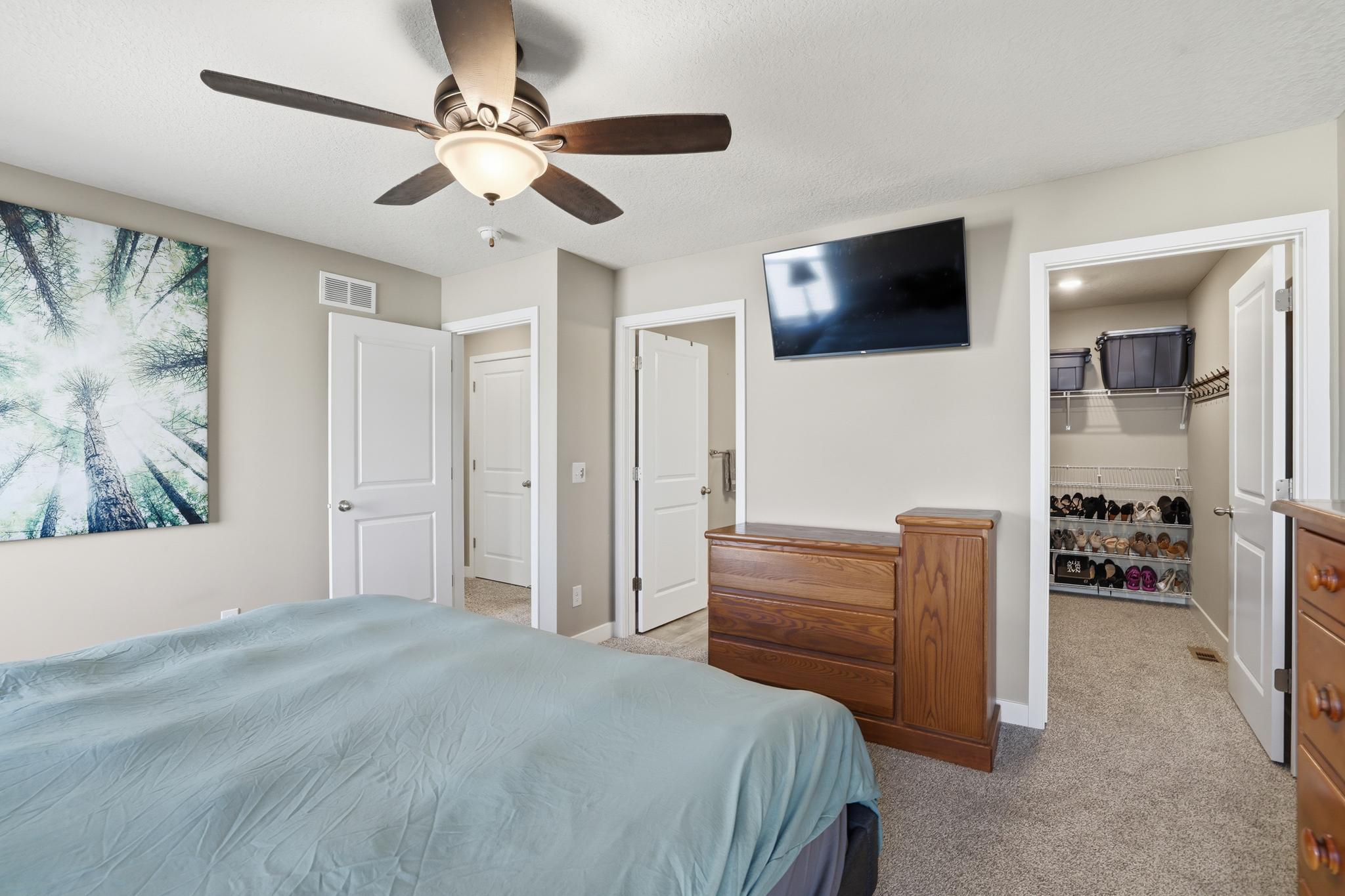 16109 Fairoaks Avenue N