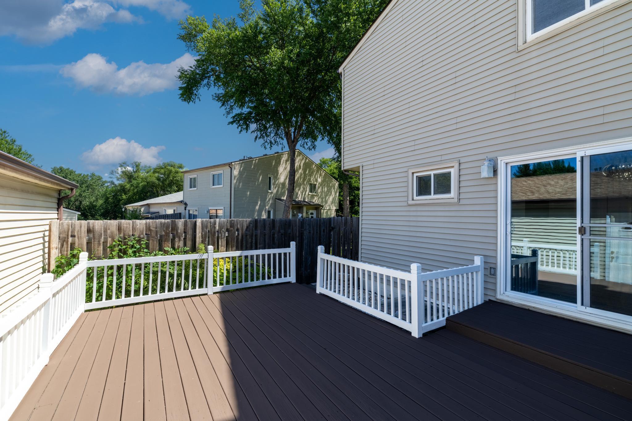 3470 Greenwood Court S