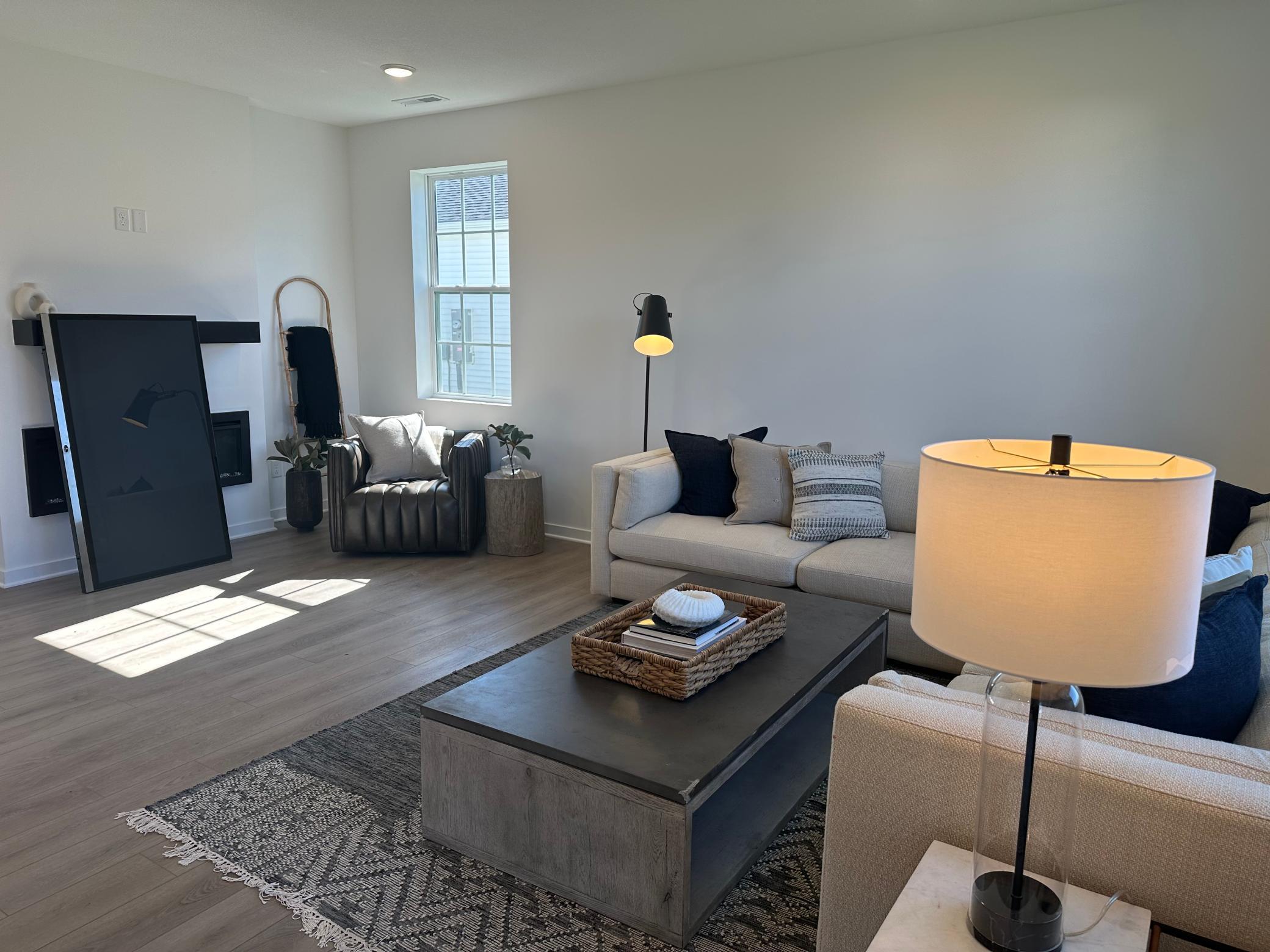 12608 Fraizer Street NE