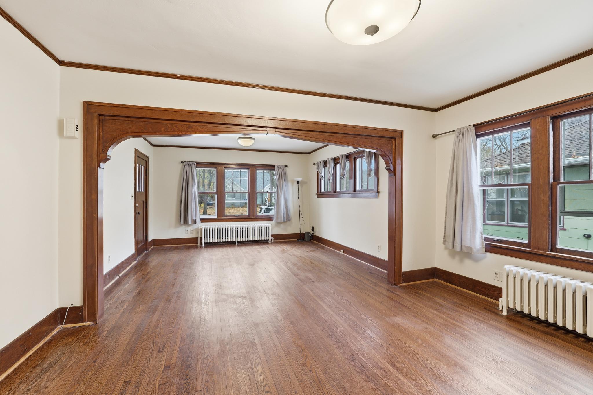 715 N Marshall Avenue