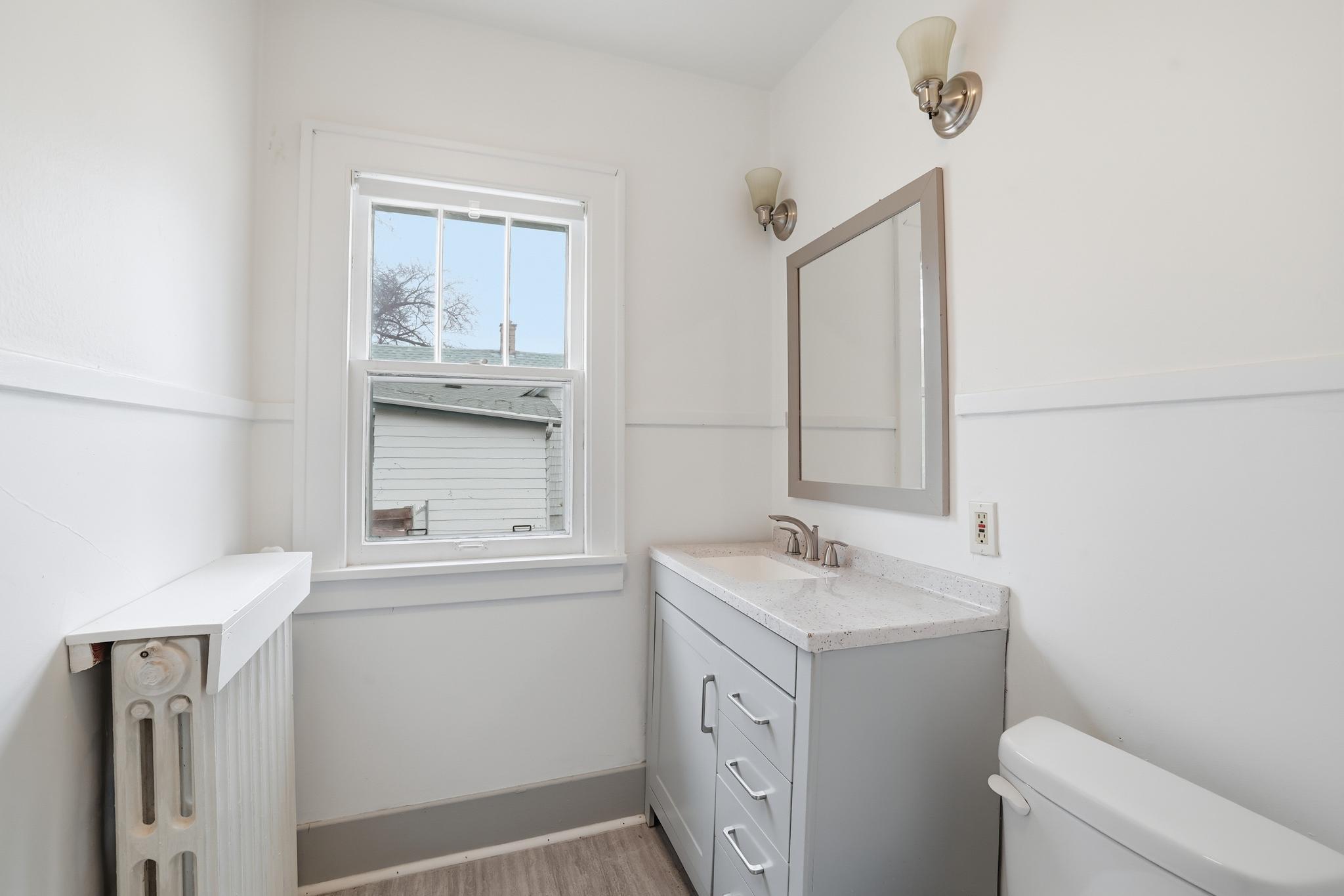 715 N Marshall Avenue