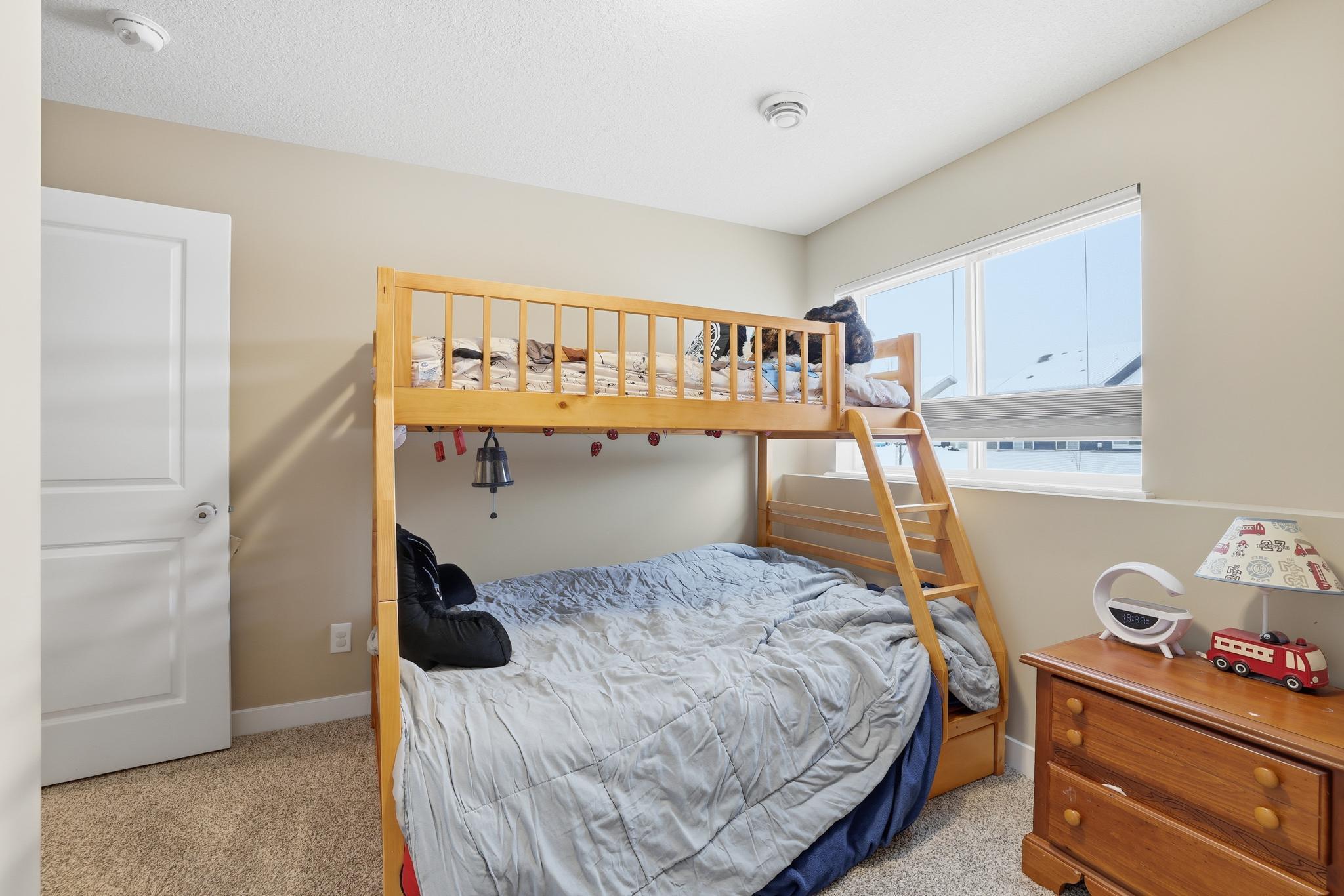 4845 Empress Avenue N