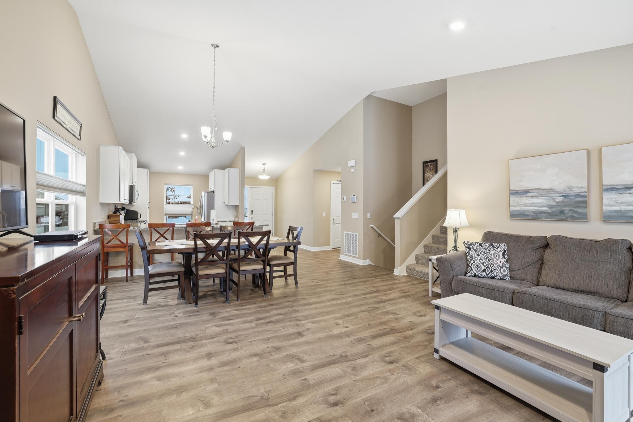 4845 Empress Avenue N