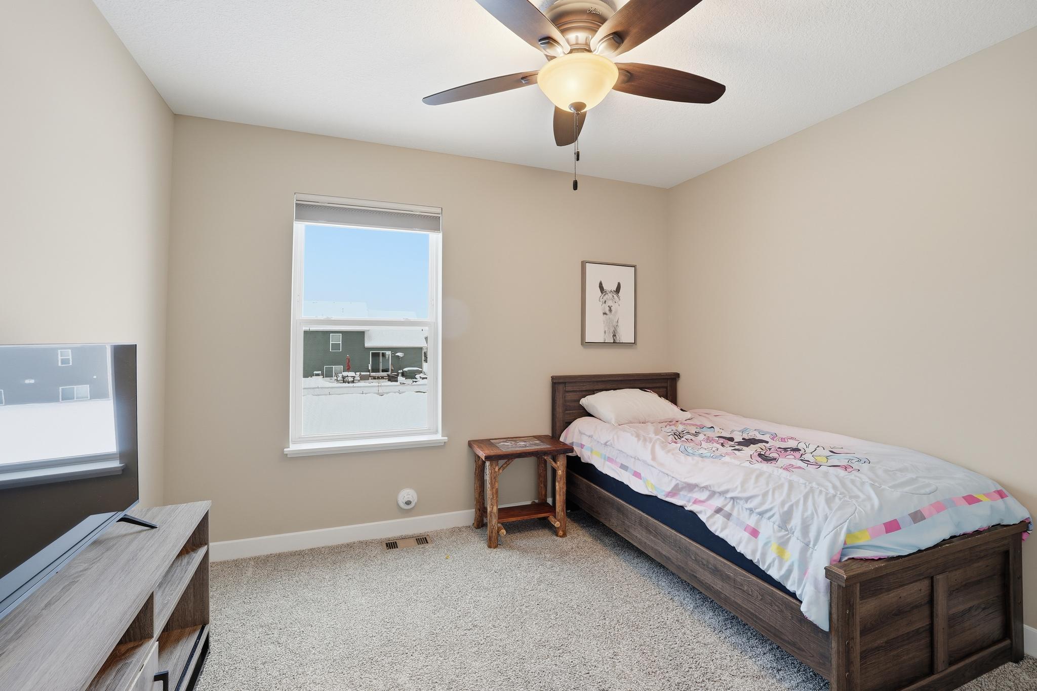 4845 Empress Avenue N