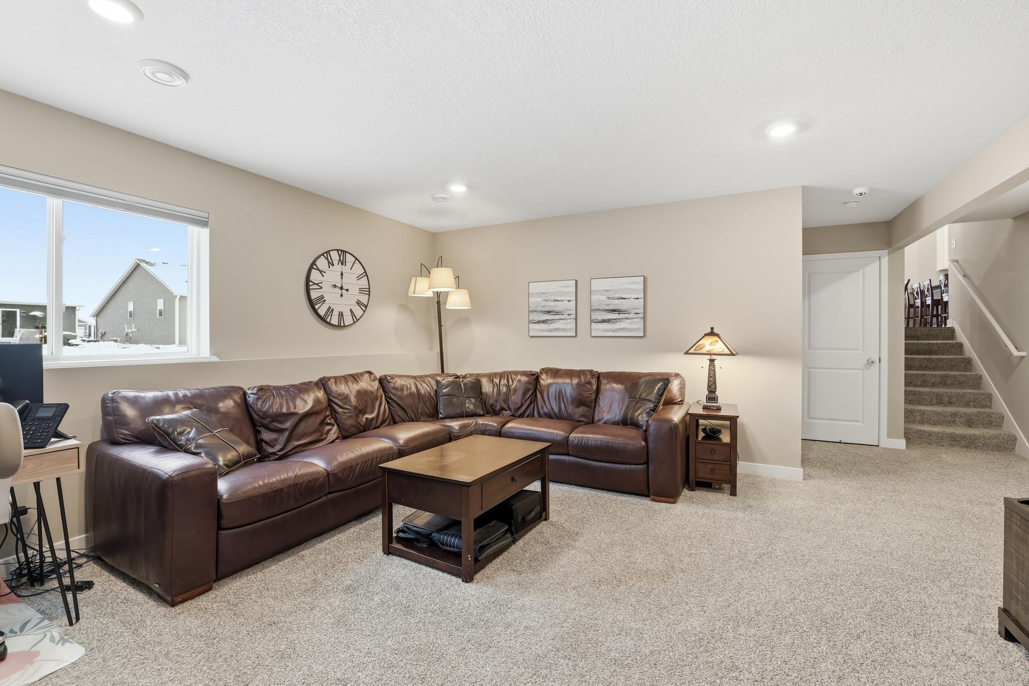 4845 Empress Avenue N