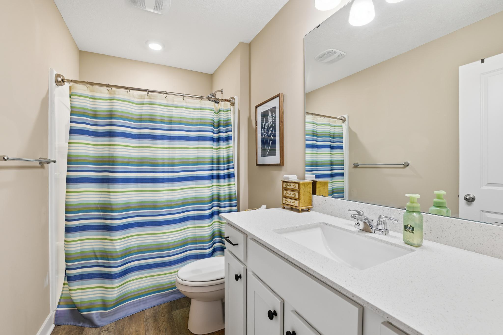 4845 Empress Avenue N