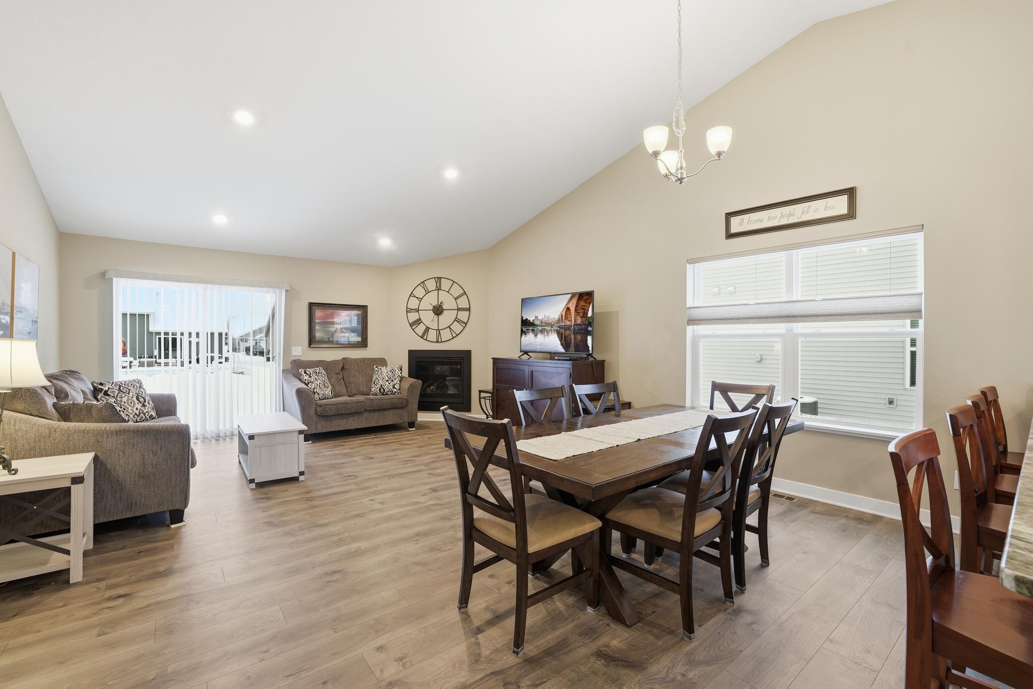 4845 Empress Avenue N