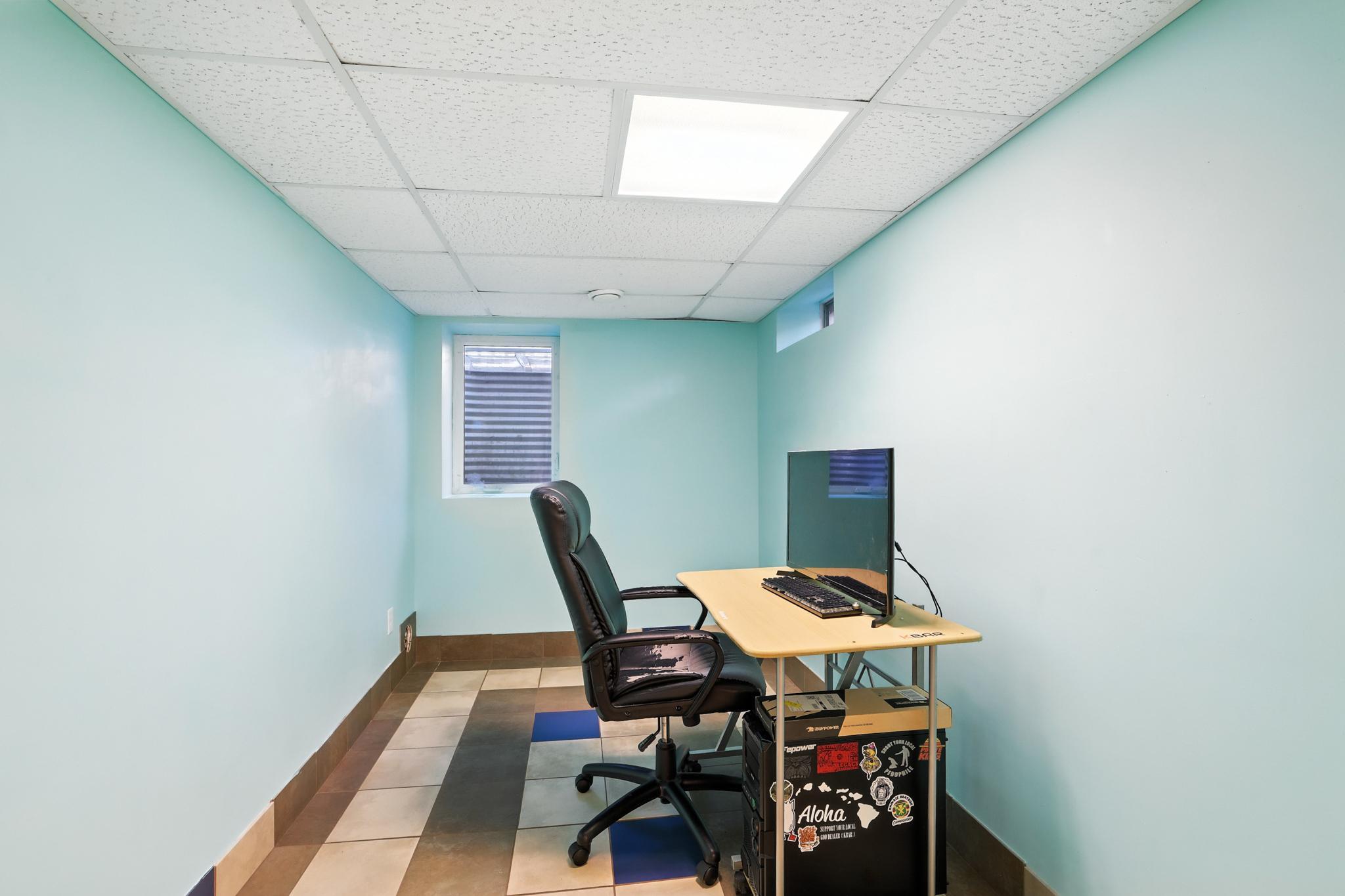 3470 Greenwood Court S