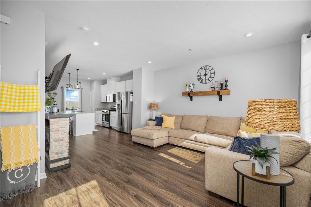 2022 Cade Drive