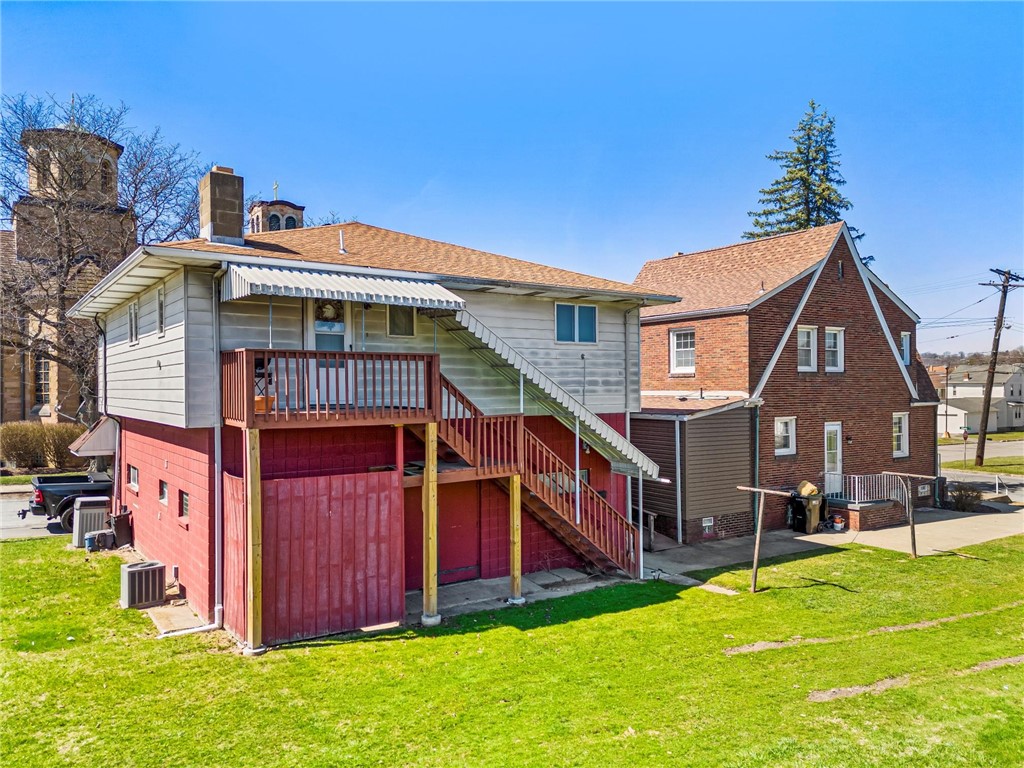 2119 Main Street