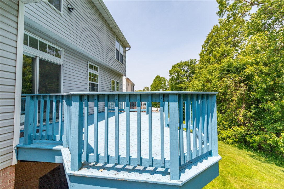 236 Edgewood Dr