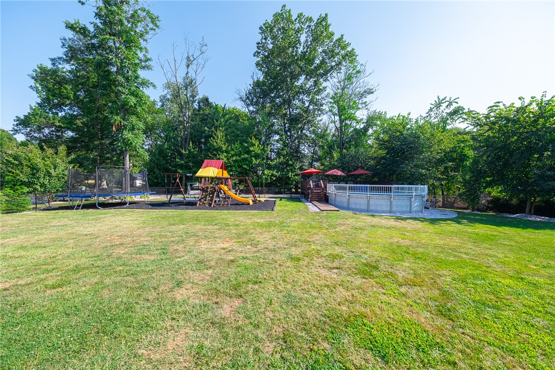 99 Forest Dr
