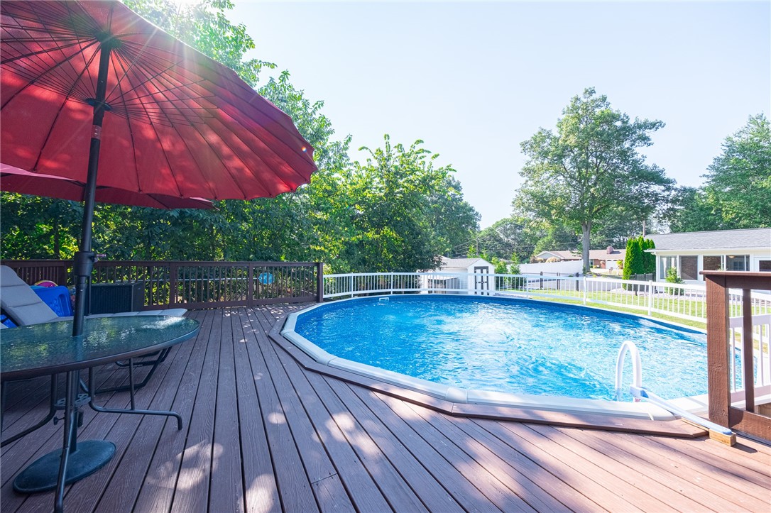 99 Forest Dr