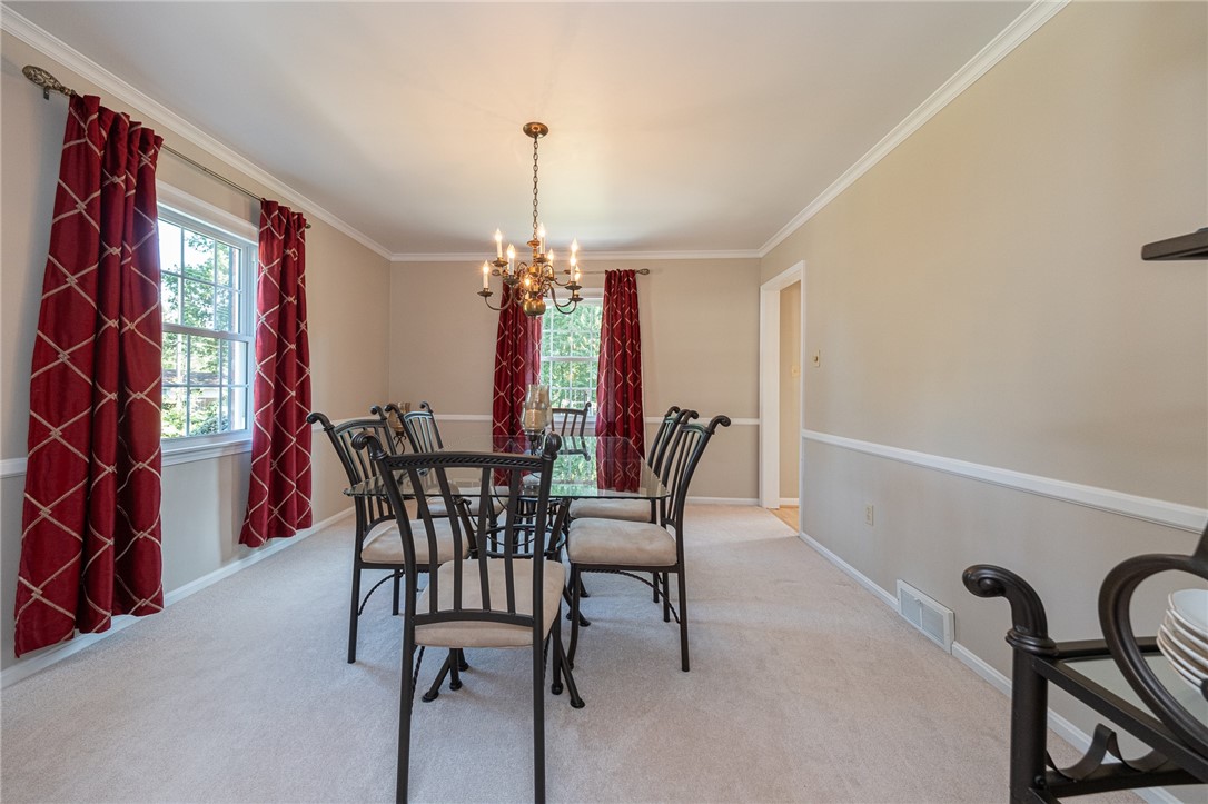 99 Forest Dr
