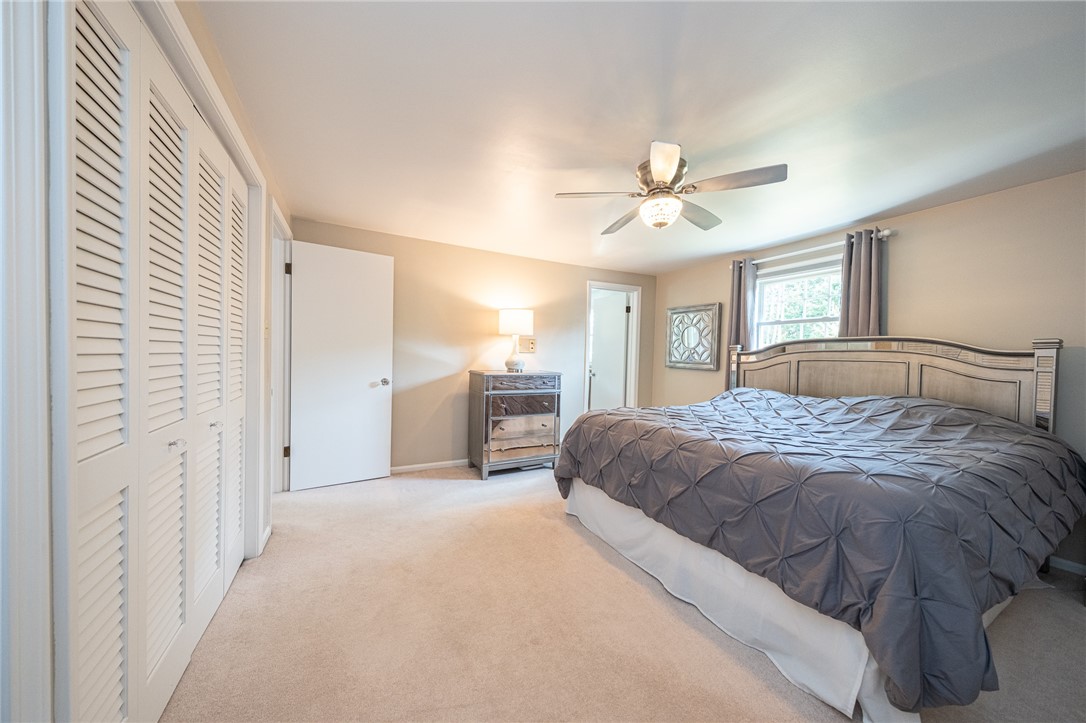 99 Forest Dr