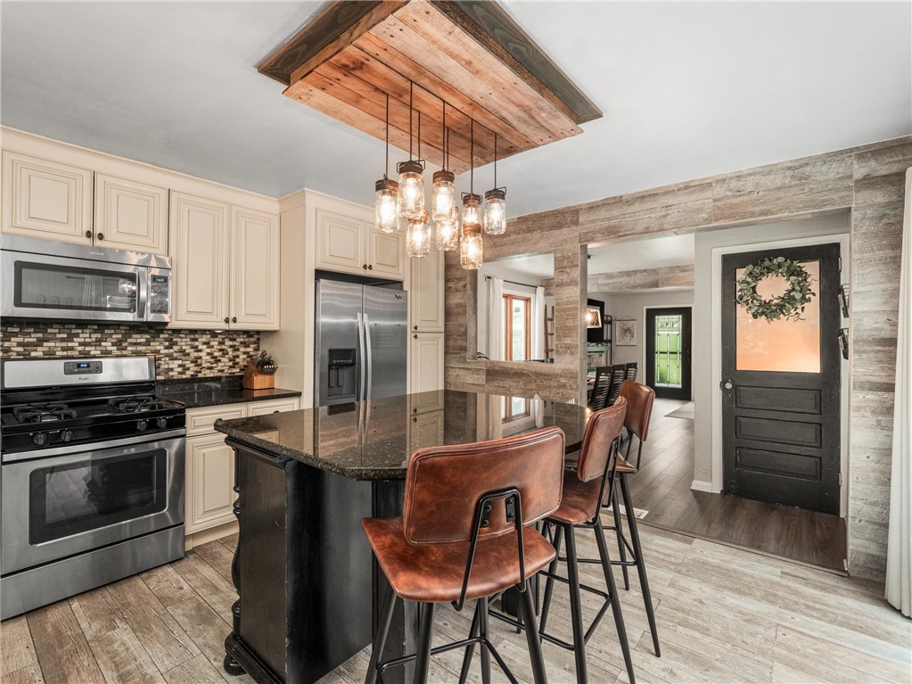 23 Greenview Drive