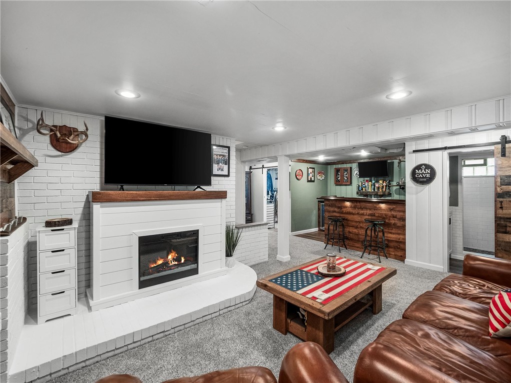 23 Greenview Drive
