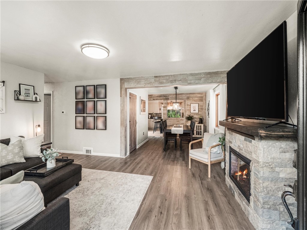 23 Greenview Drive