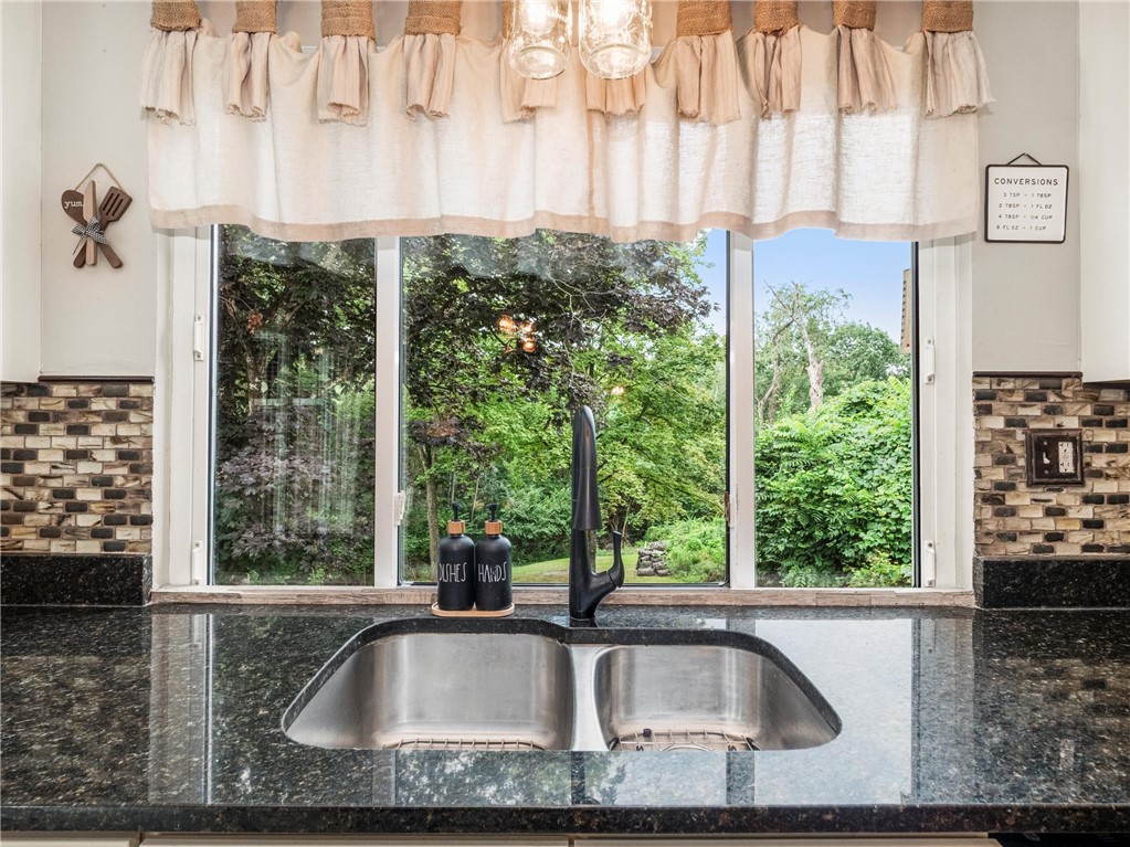 23 Greenview Drive
