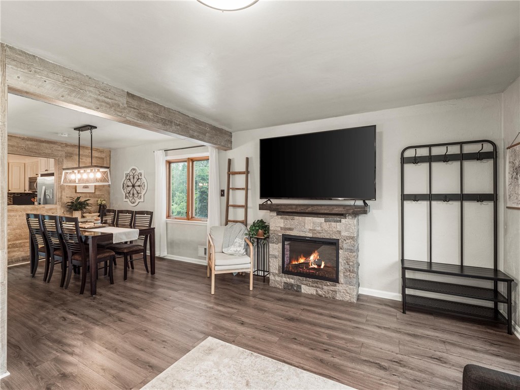23 Greenview Drive